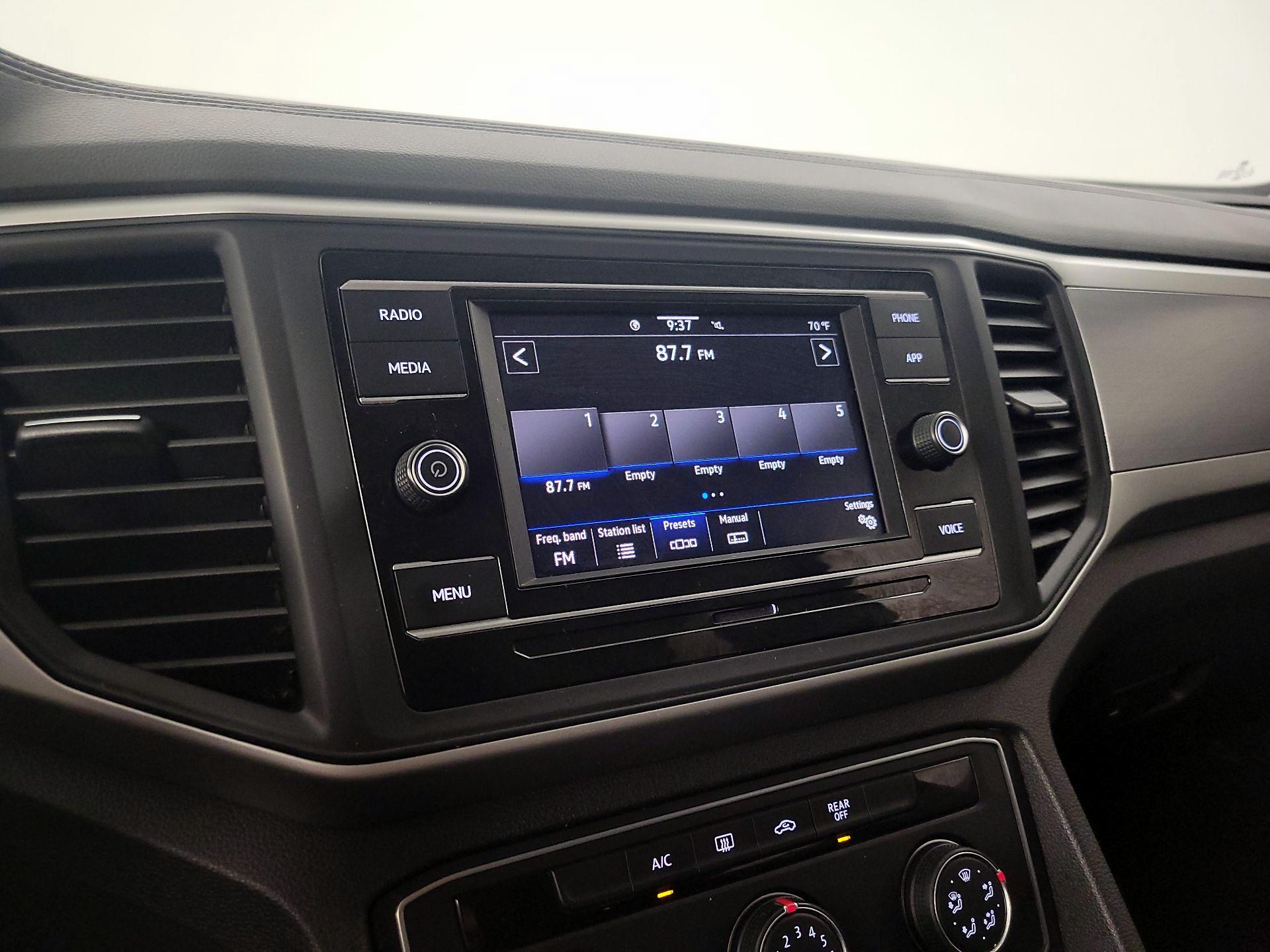 Thumbnail: 2021 Volkswagen Atlas - 15