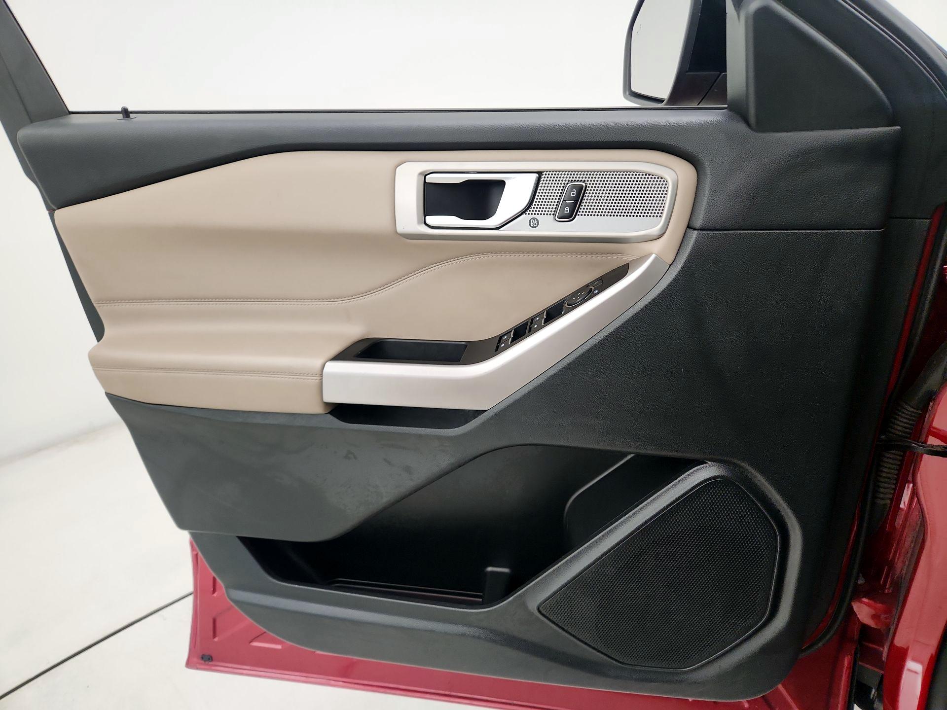 Thumbnail: 2023 Ford Explorer - 12