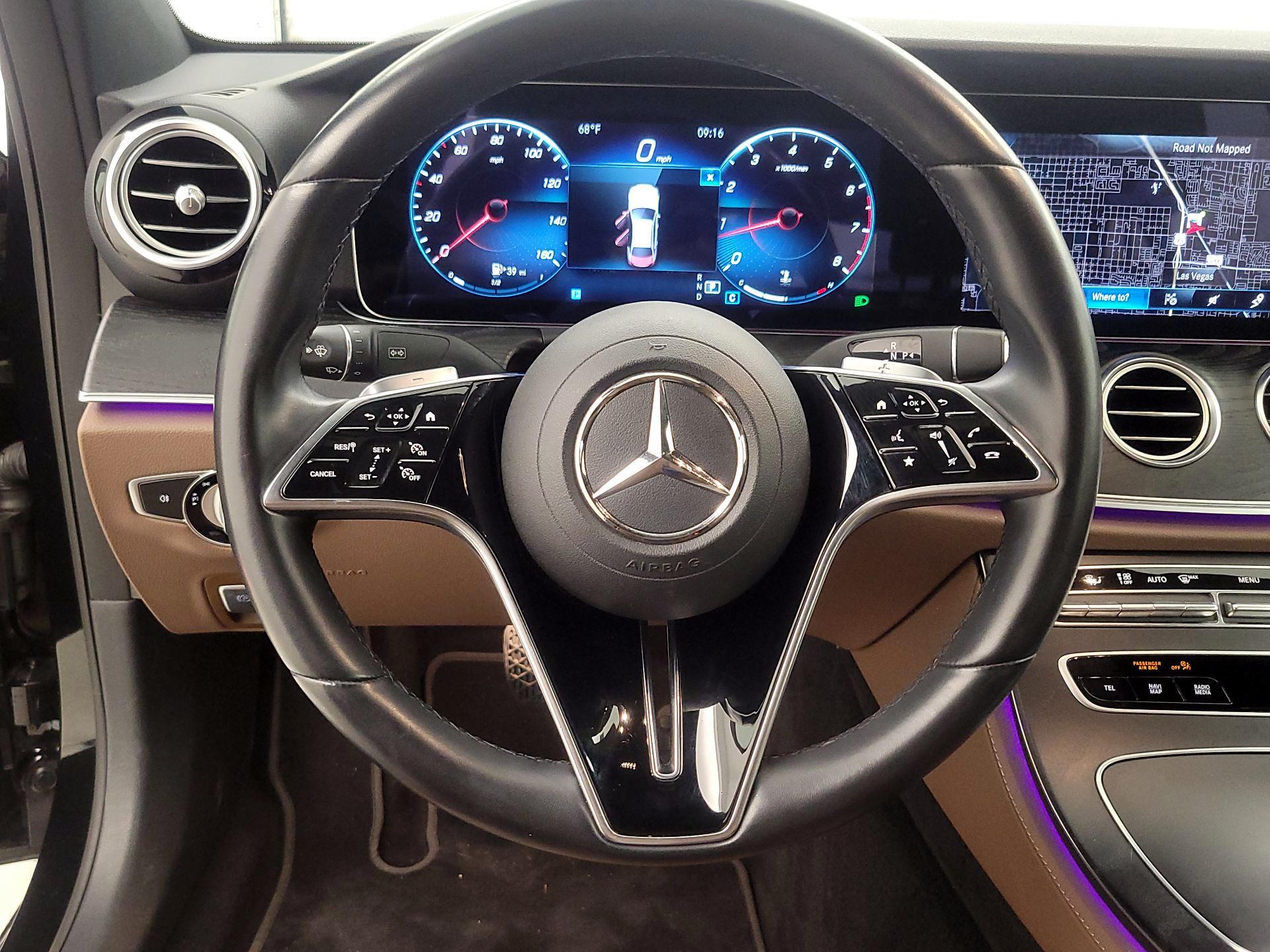 Thumbnail: 2022 Mercedes-Benz E-Class - 10