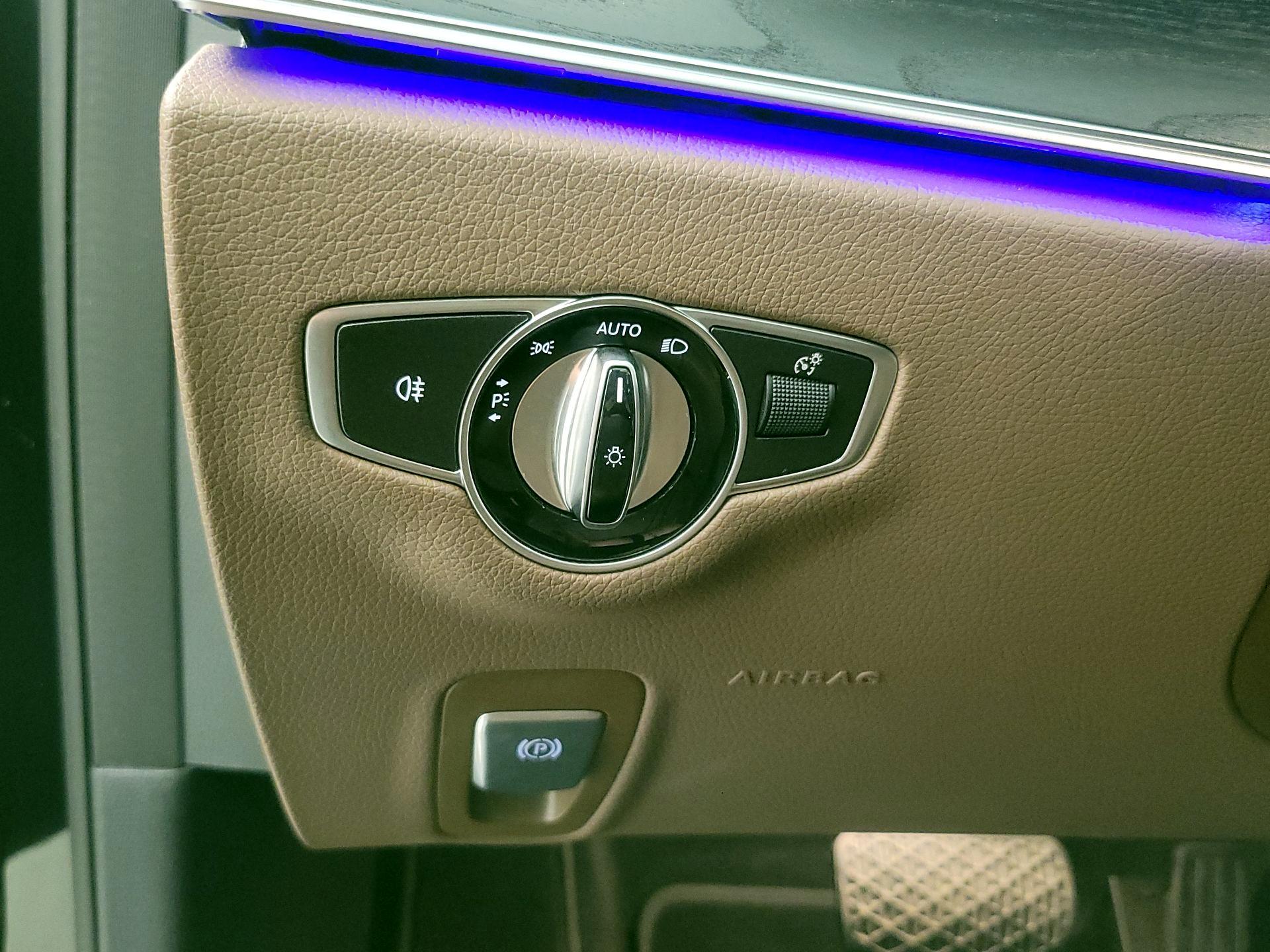 Thumbnail: 2022 Mercedes-Benz E-Class - 13