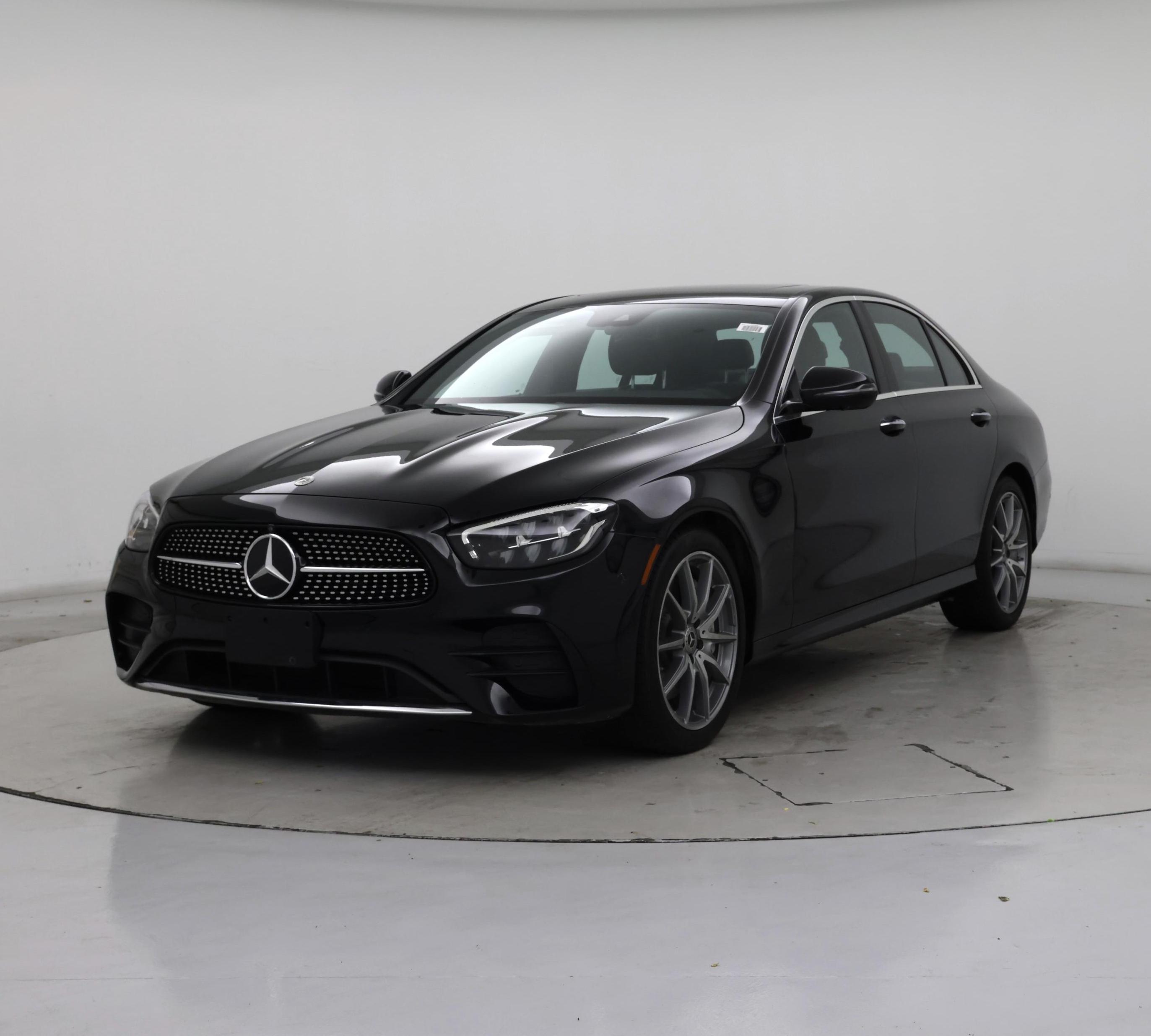 Thumbnail: 2022 Mercedes-Benz E-Class - 4