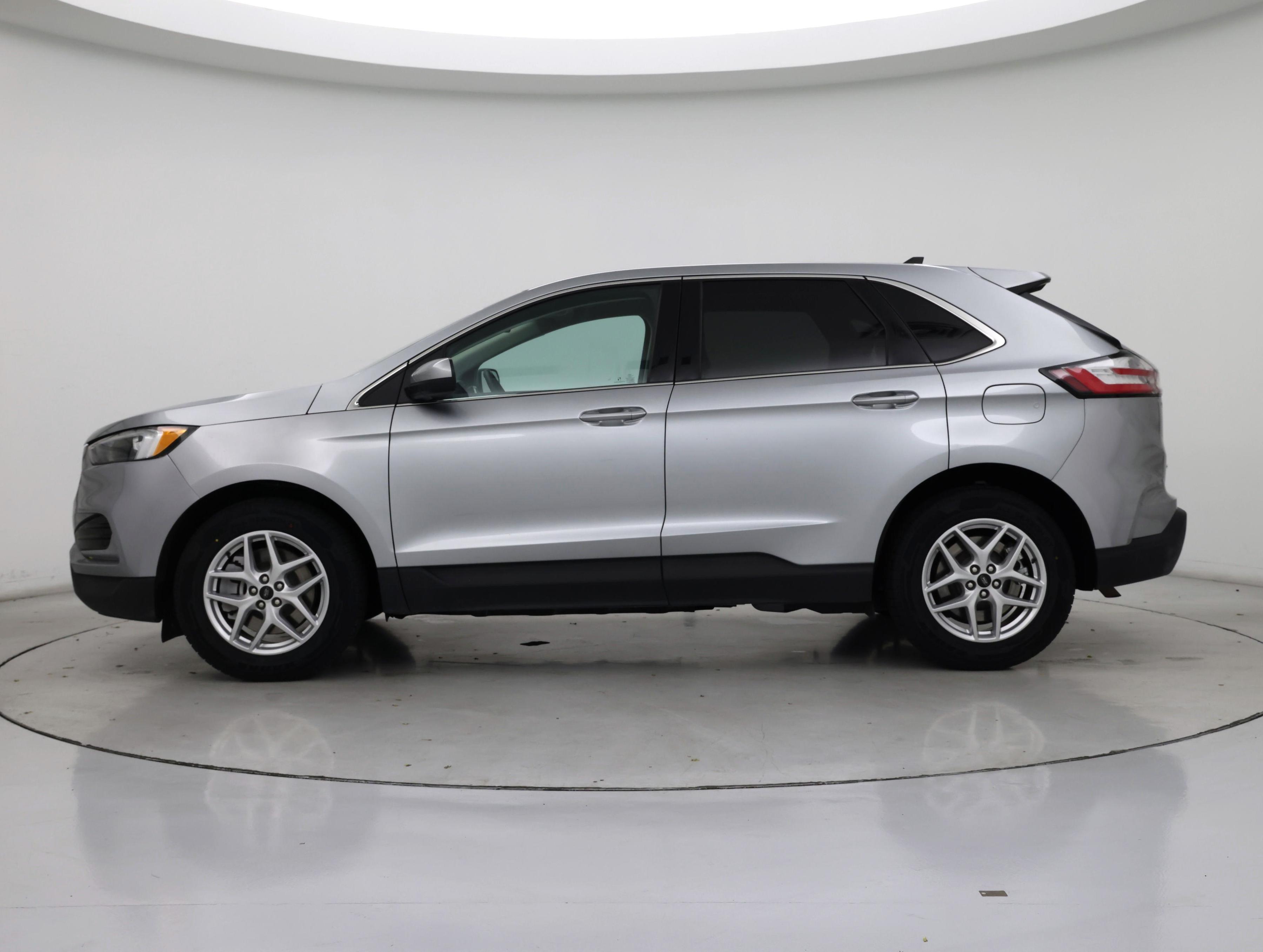 Thumbnail: 2024 Ford Edge - 3