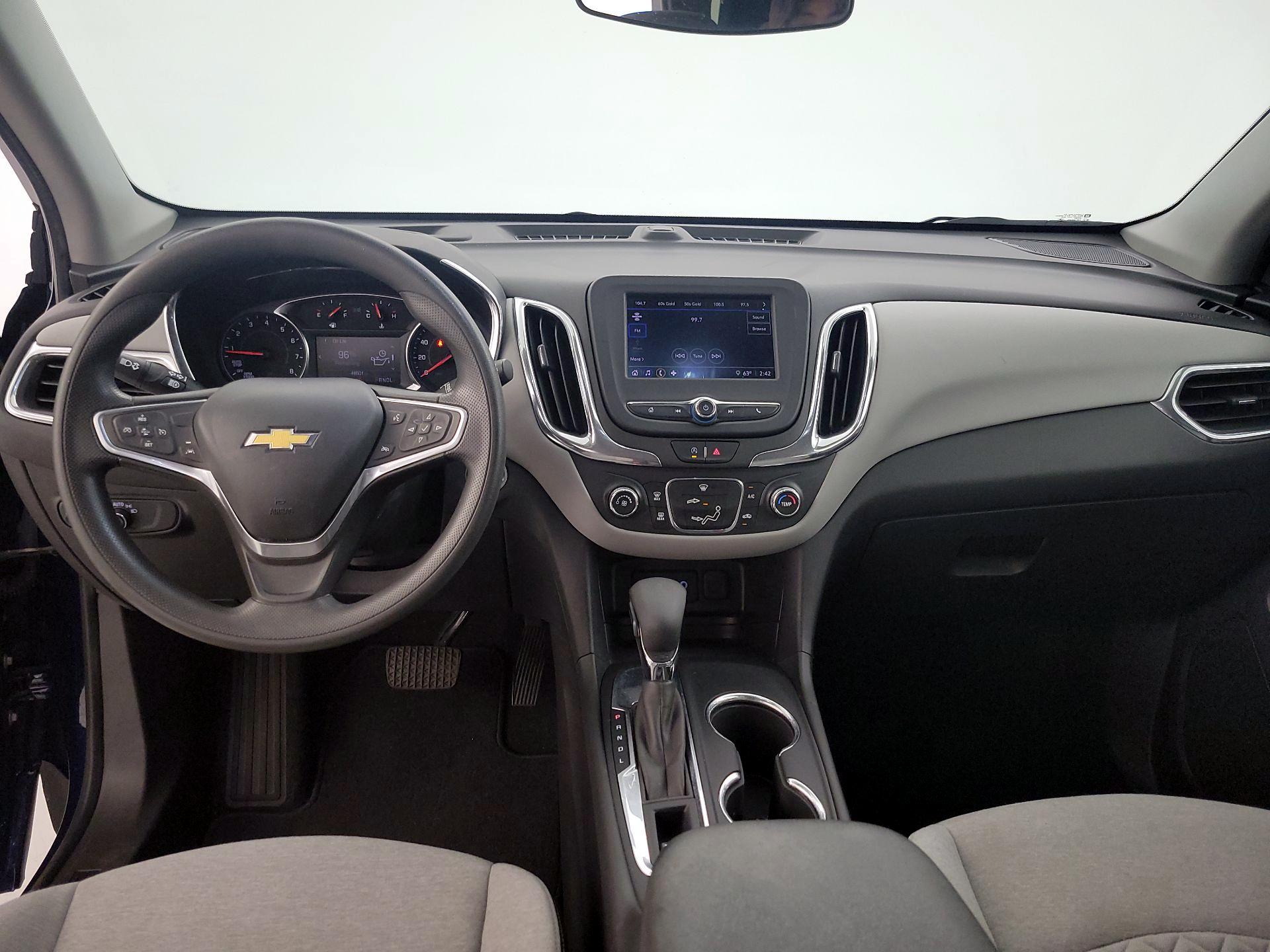 Thumbnail: 2022 Chevrolet Equinox - 9