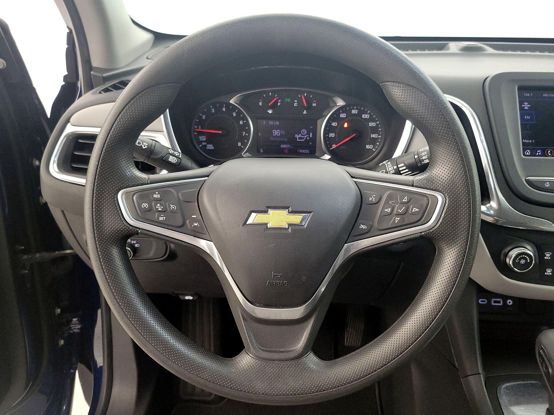 Thumbnail: 2022 Chevrolet Equinox - 10