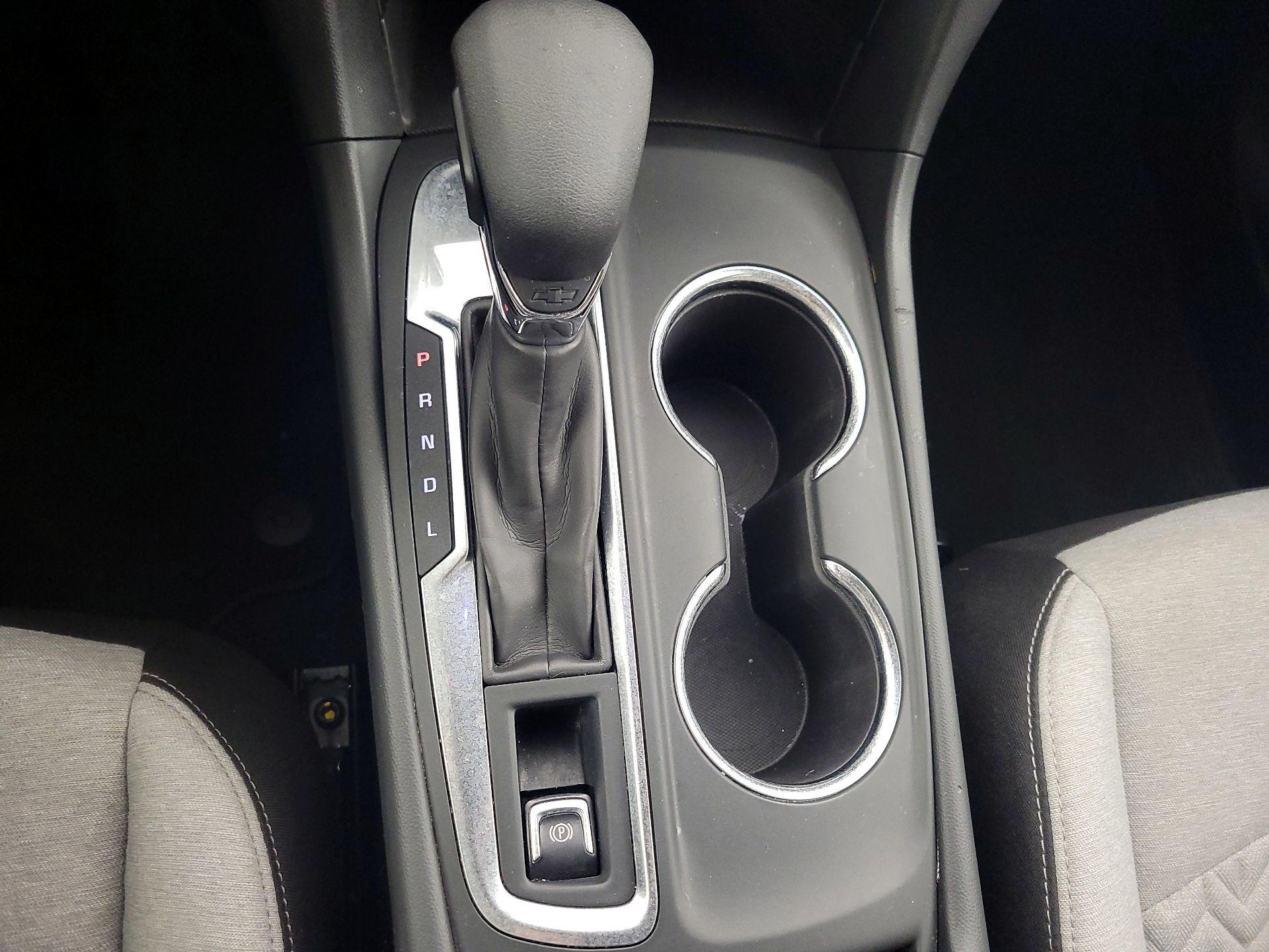 Thumbnail: 2022 Chevrolet Equinox - 17