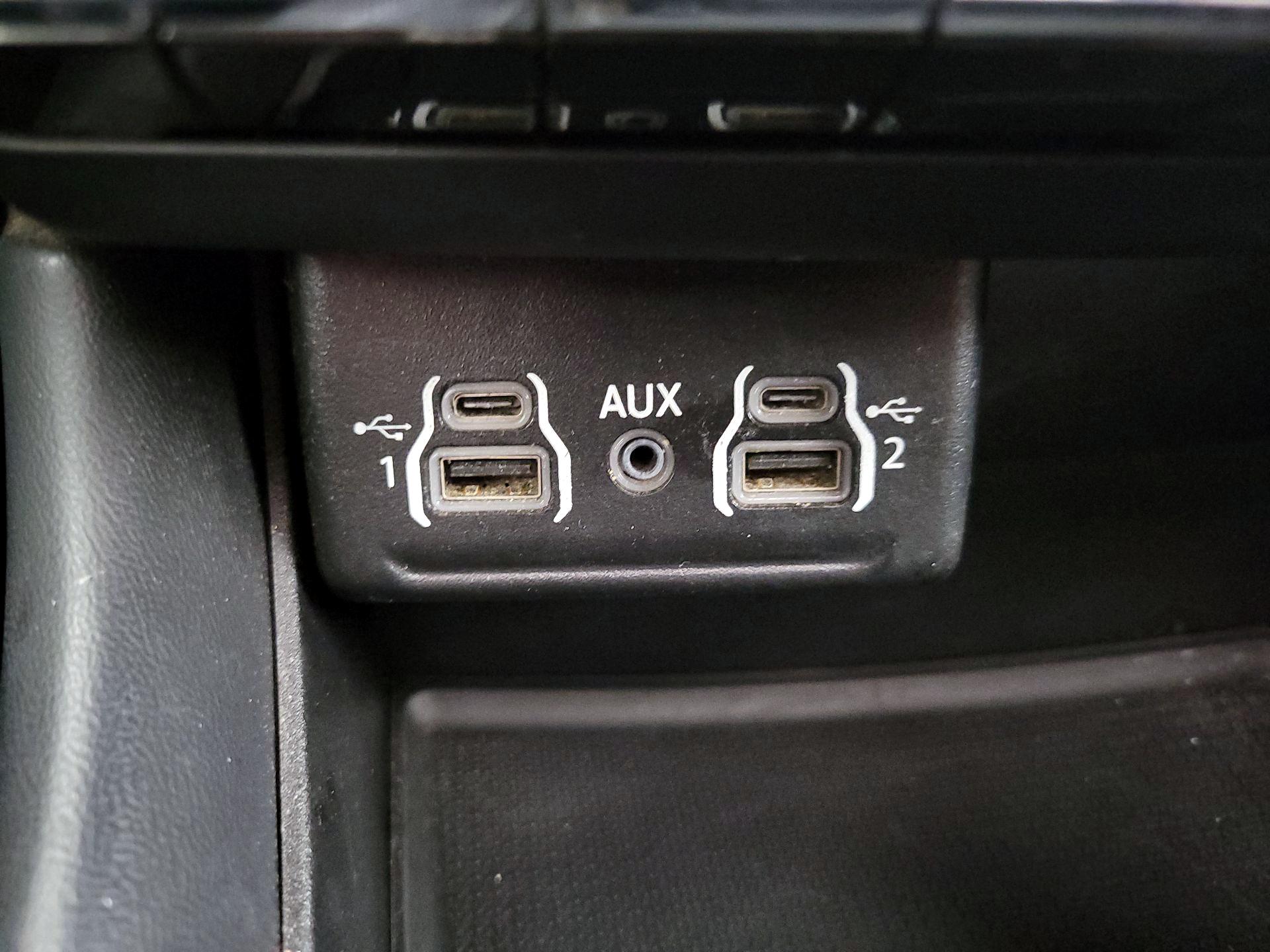 Thumbnail: 2023 Dodge Durango - 19