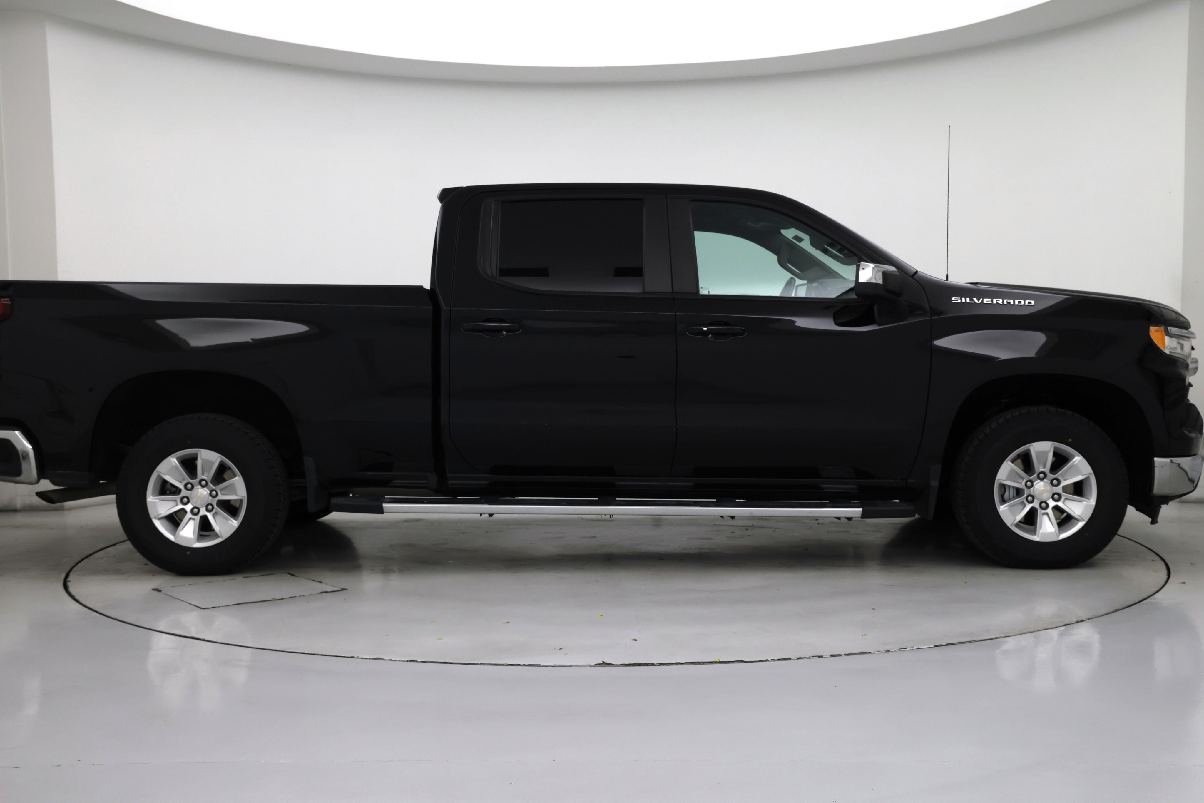 Thumbnail: 2024 Chevrolet Silverado 1500 - 7