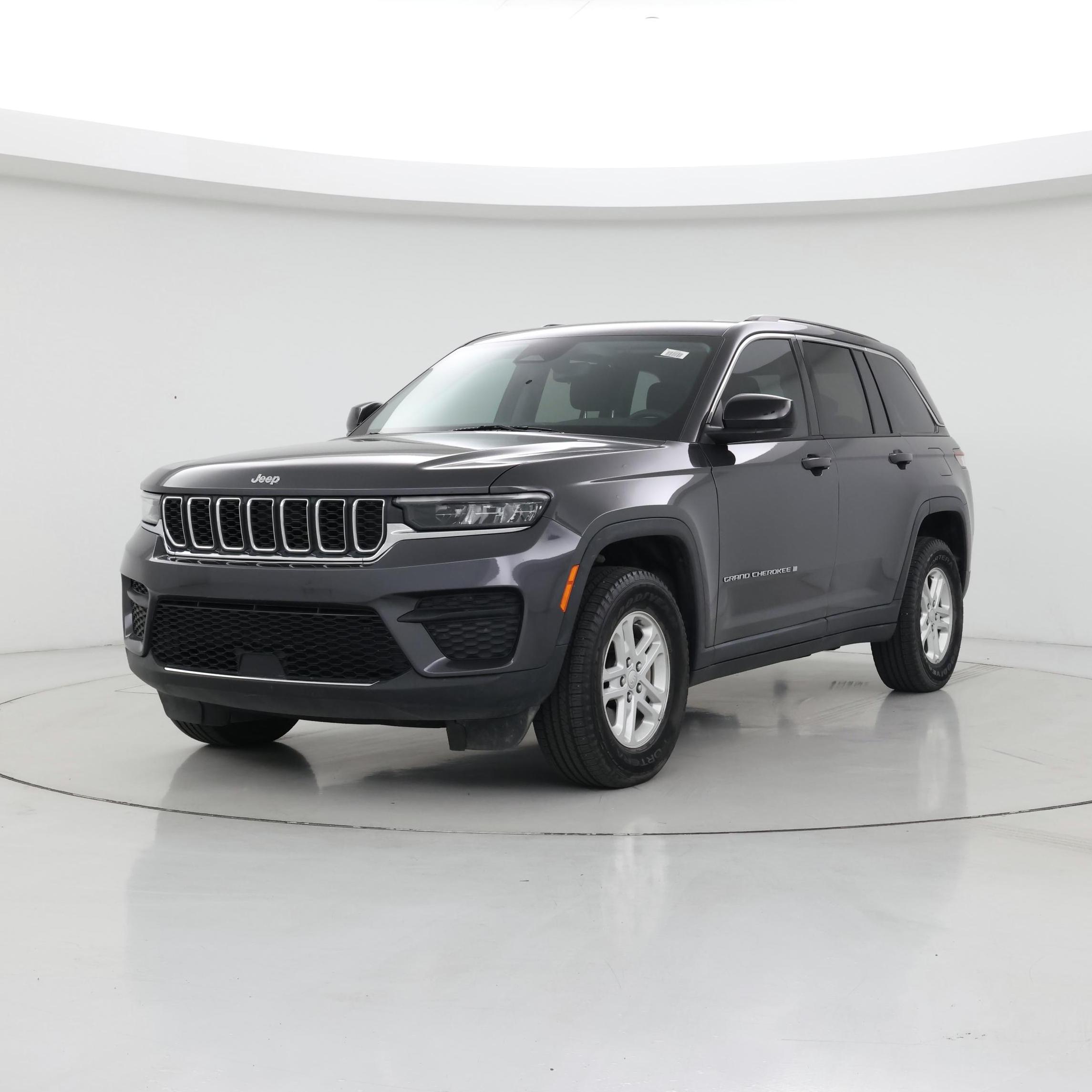 Thumbnail: 2023 Jeep Grand Cherokee - 4