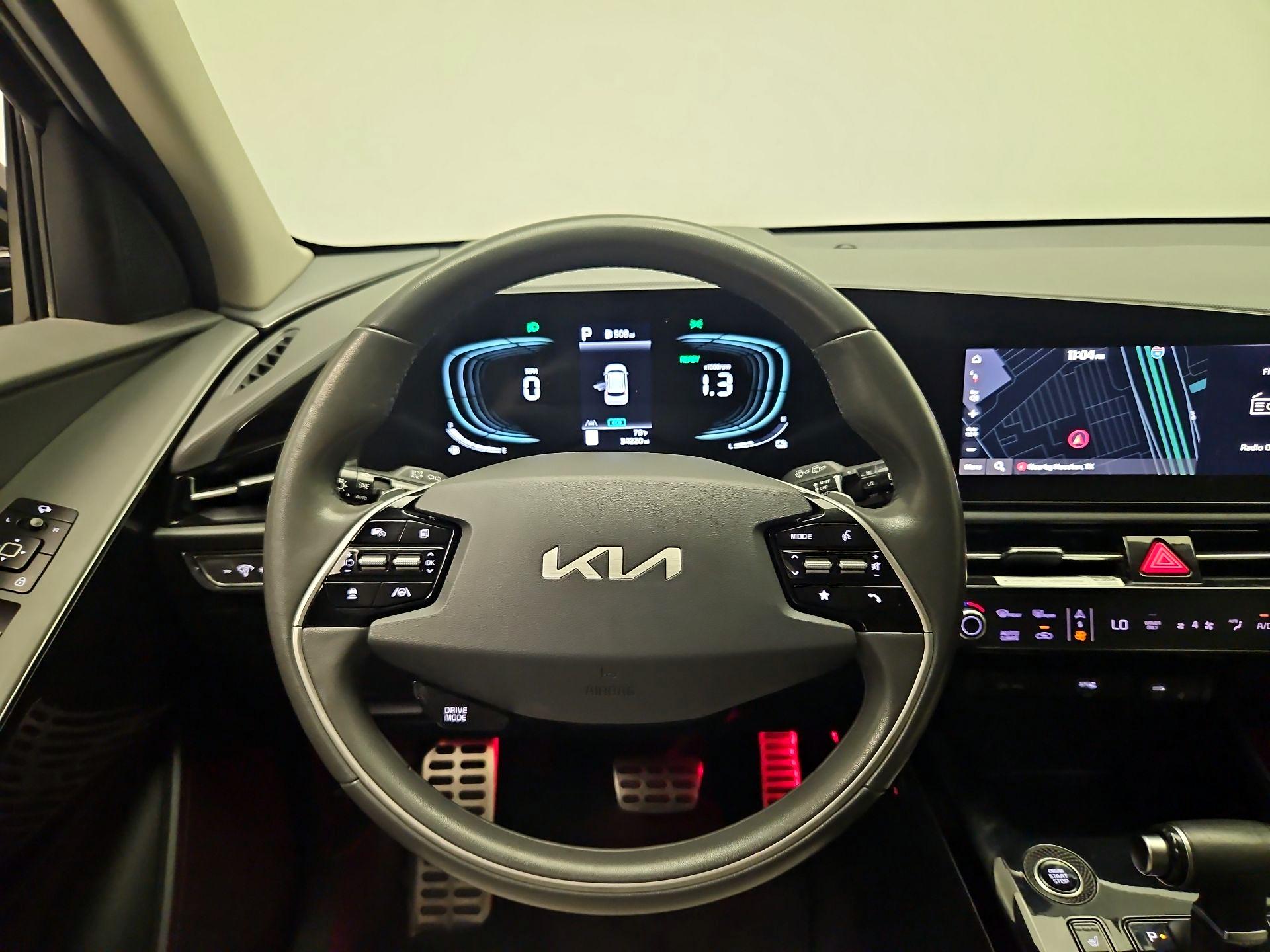 Thumbnail: 2023 Kia Niro - 10