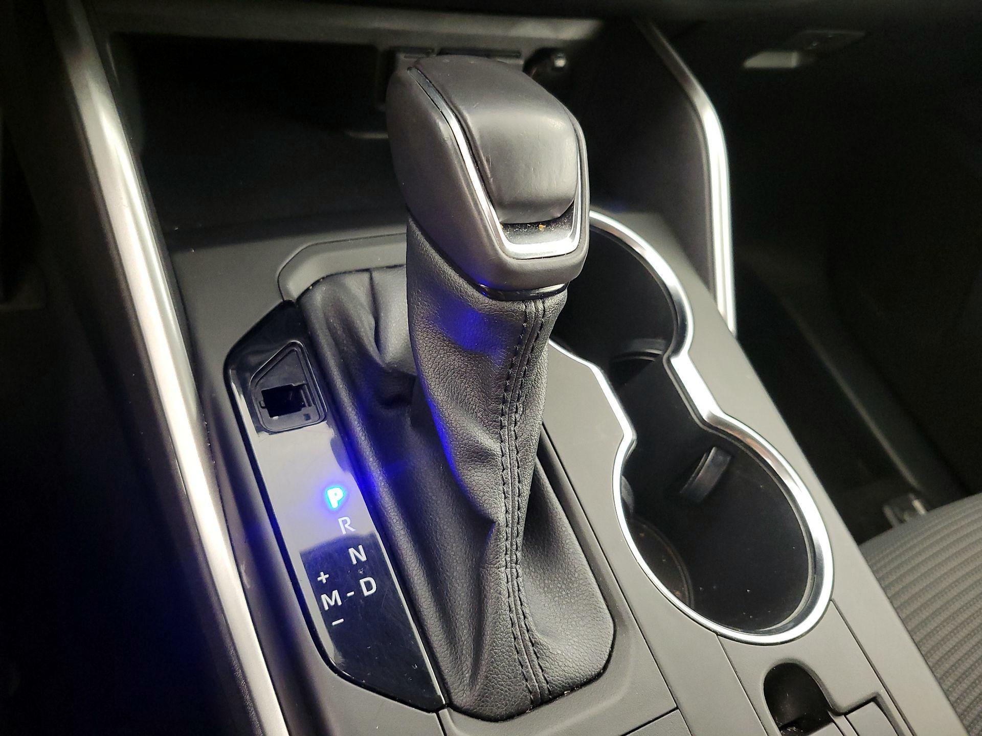 Thumbnail: 2021 Toyota Highlander - 17