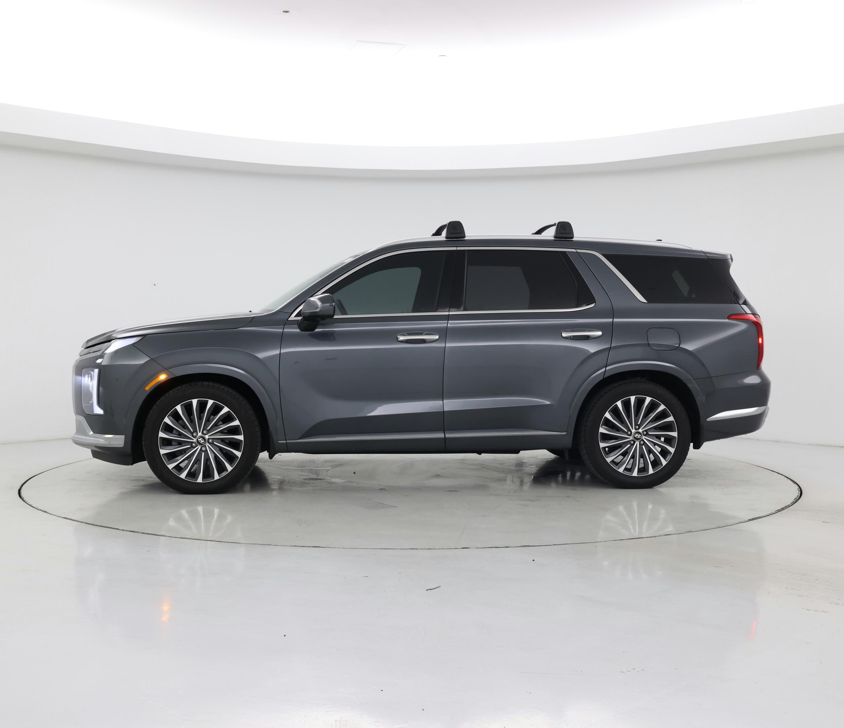 Thumbnail: 2023 Hyundai Palisade - 3