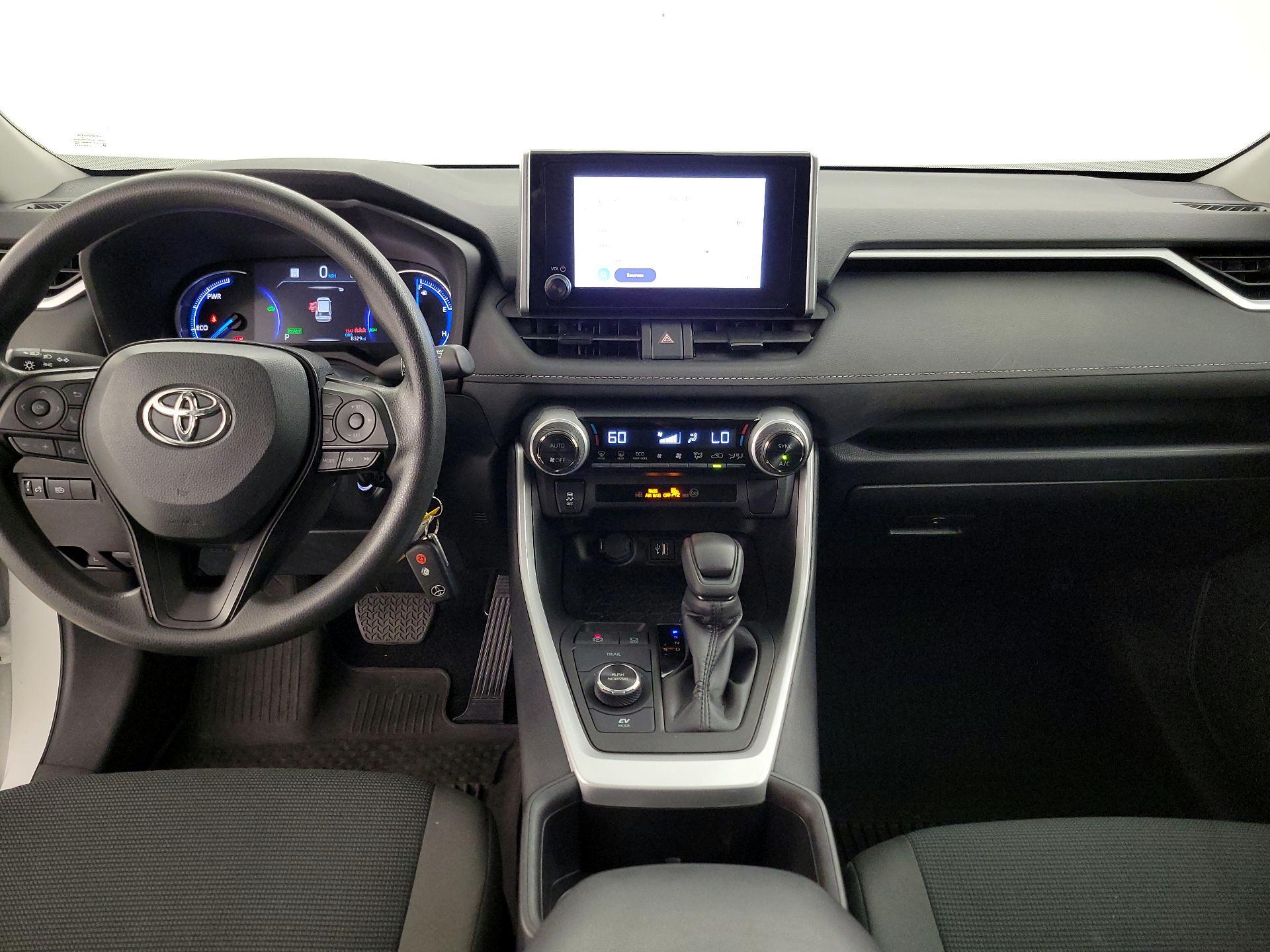 Thumbnail: 2024 Toyota RAV4 - 9