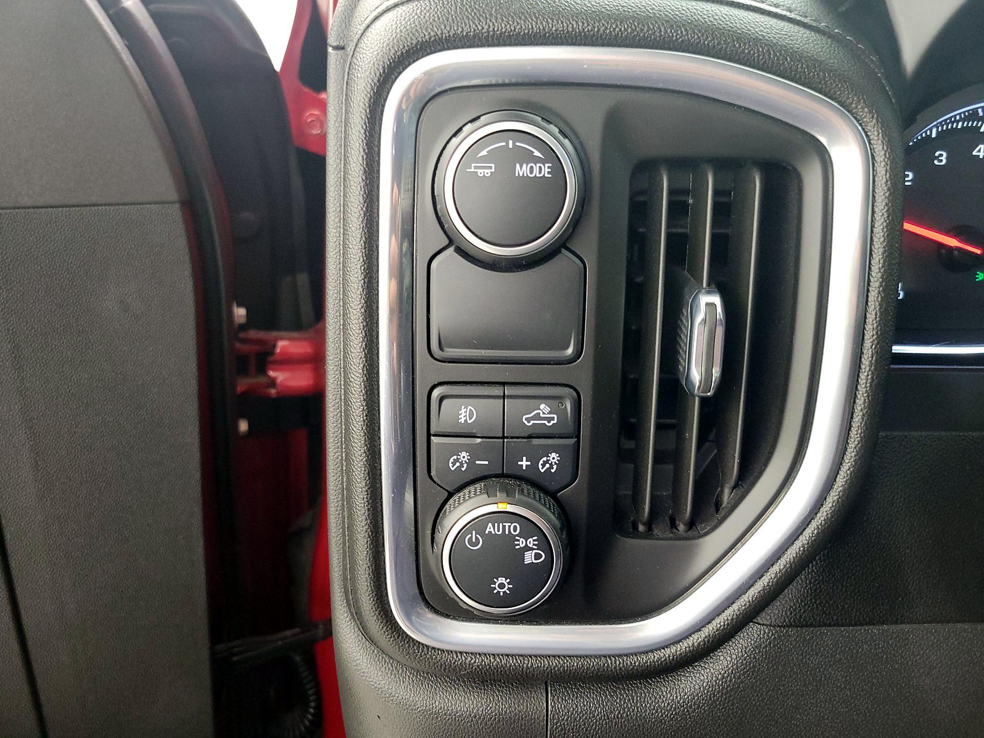 Thumbnail: 2021 Chevrolet Silverado 1500 - 13