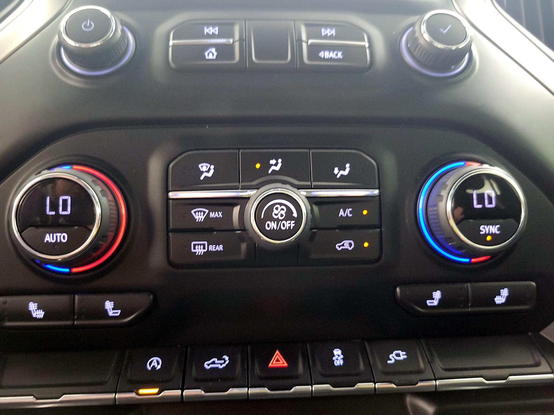 Thumbnail: 2021 Chevrolet Silverado 1500 - 16