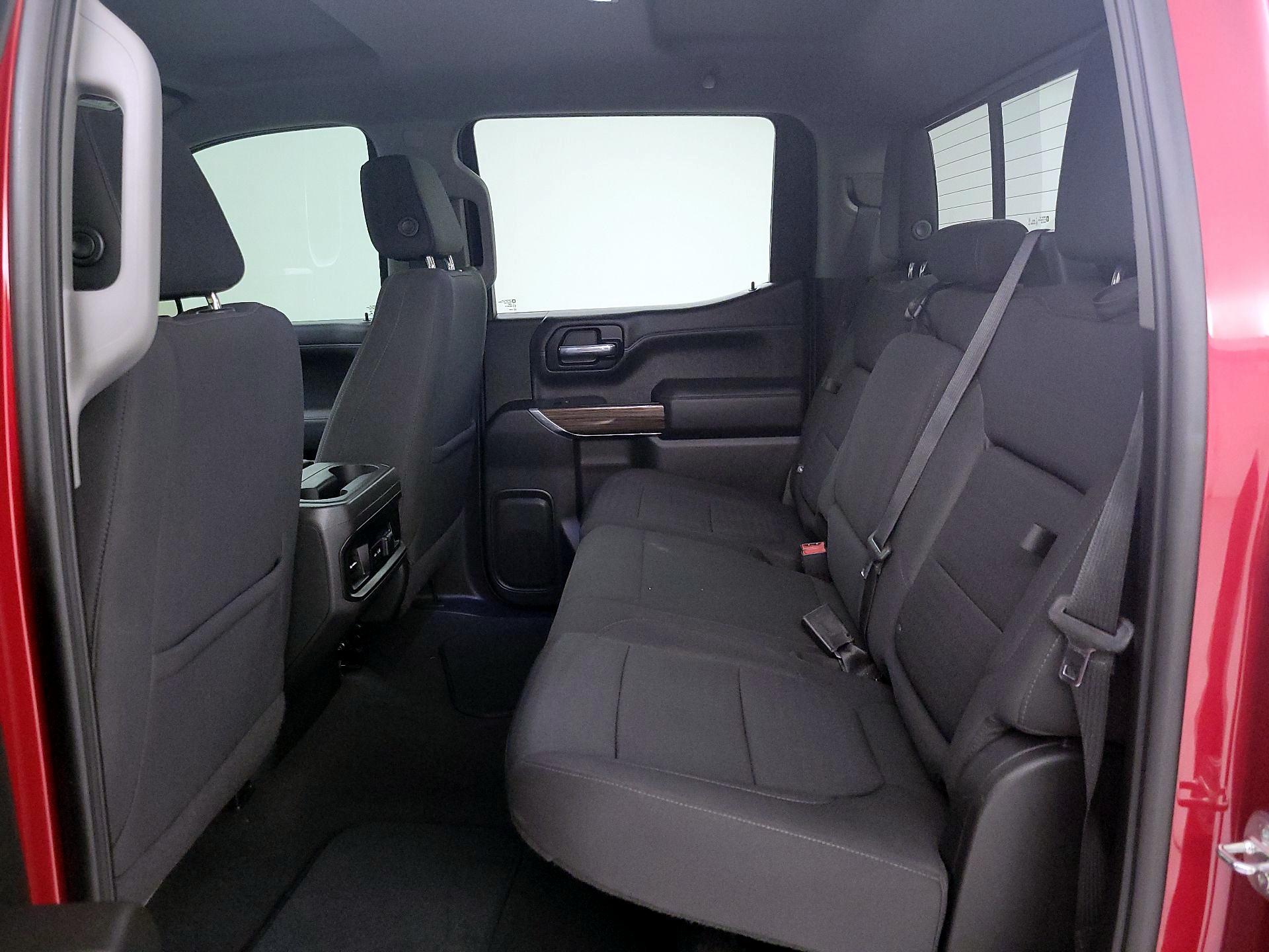 Thumbnail: 2021 Chevrolet Silverado 1500 - 19