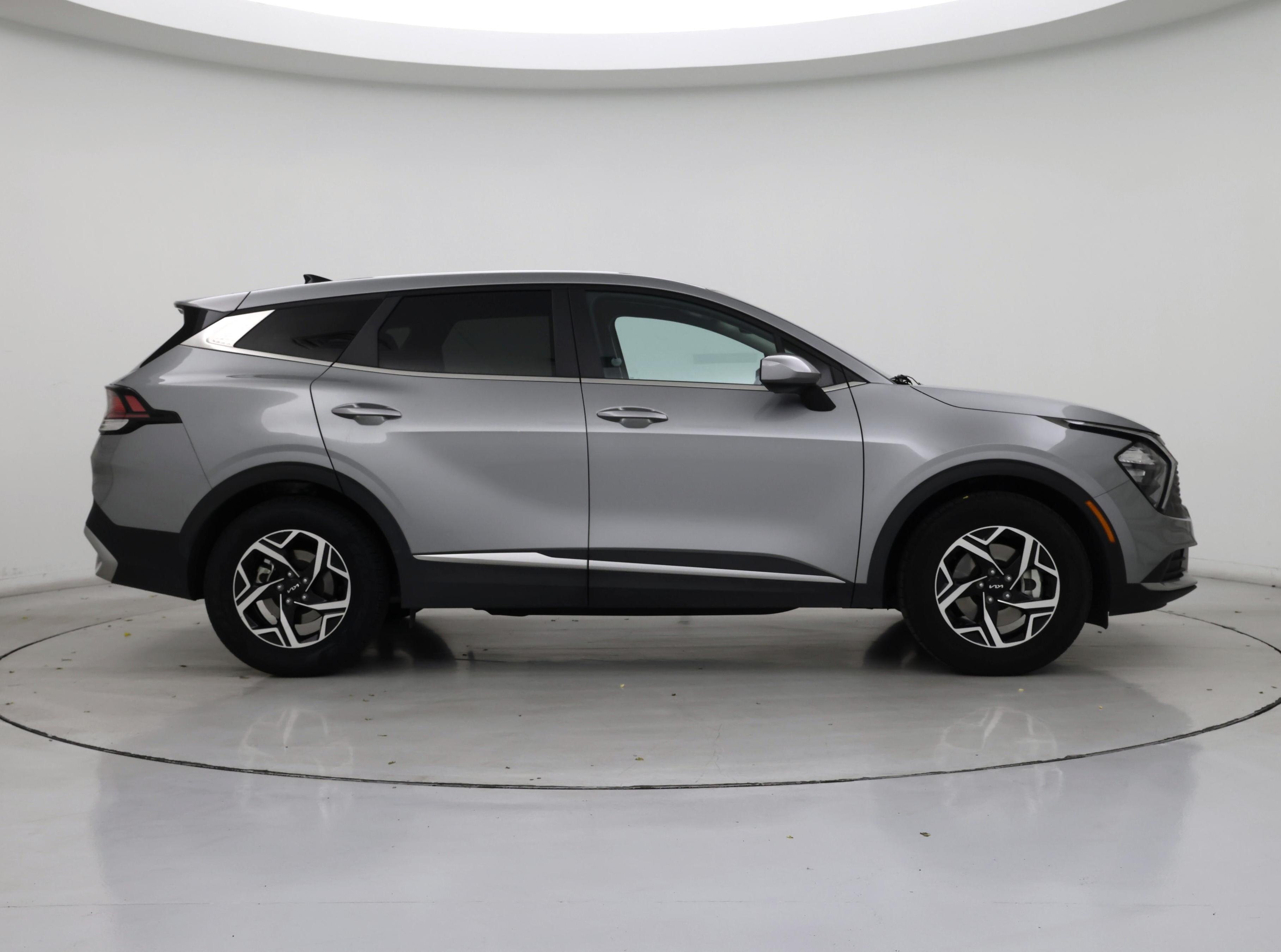 Thumbnail: 2023 Kia Sportage - 7