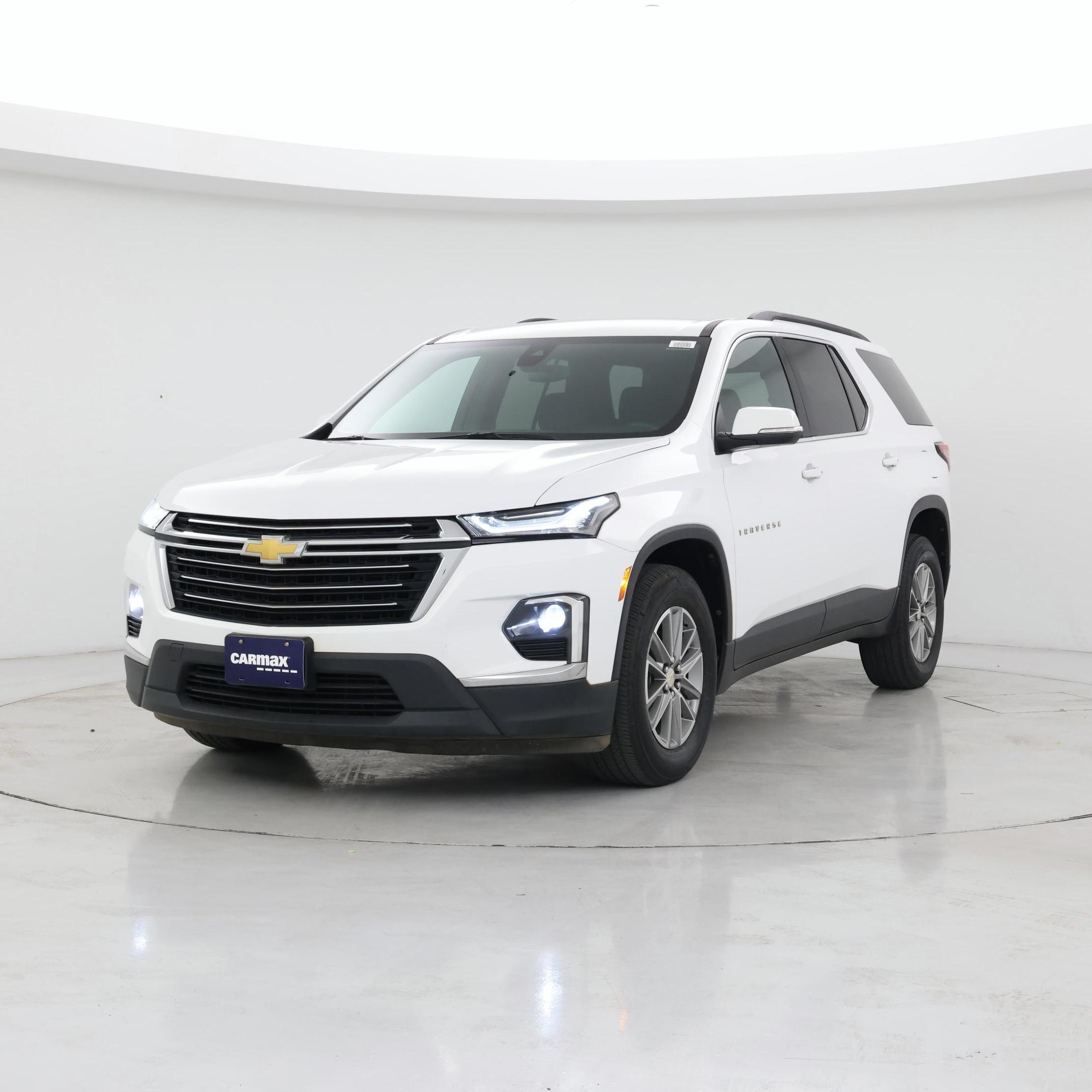 Thumbnail: 2023 Chevrolet Traverse - 4