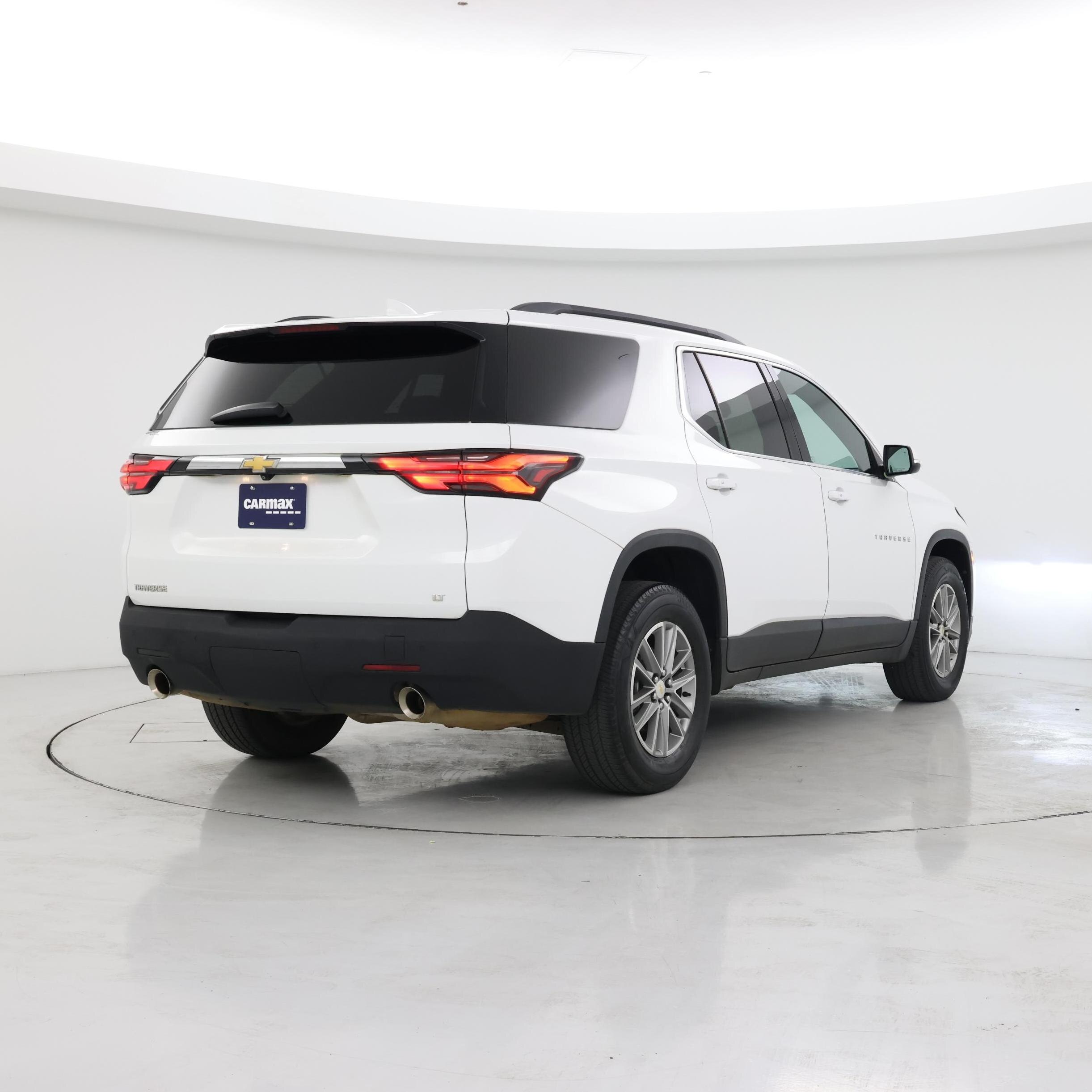 Thumbnail: 2023 Chevrolet Traverse - 8