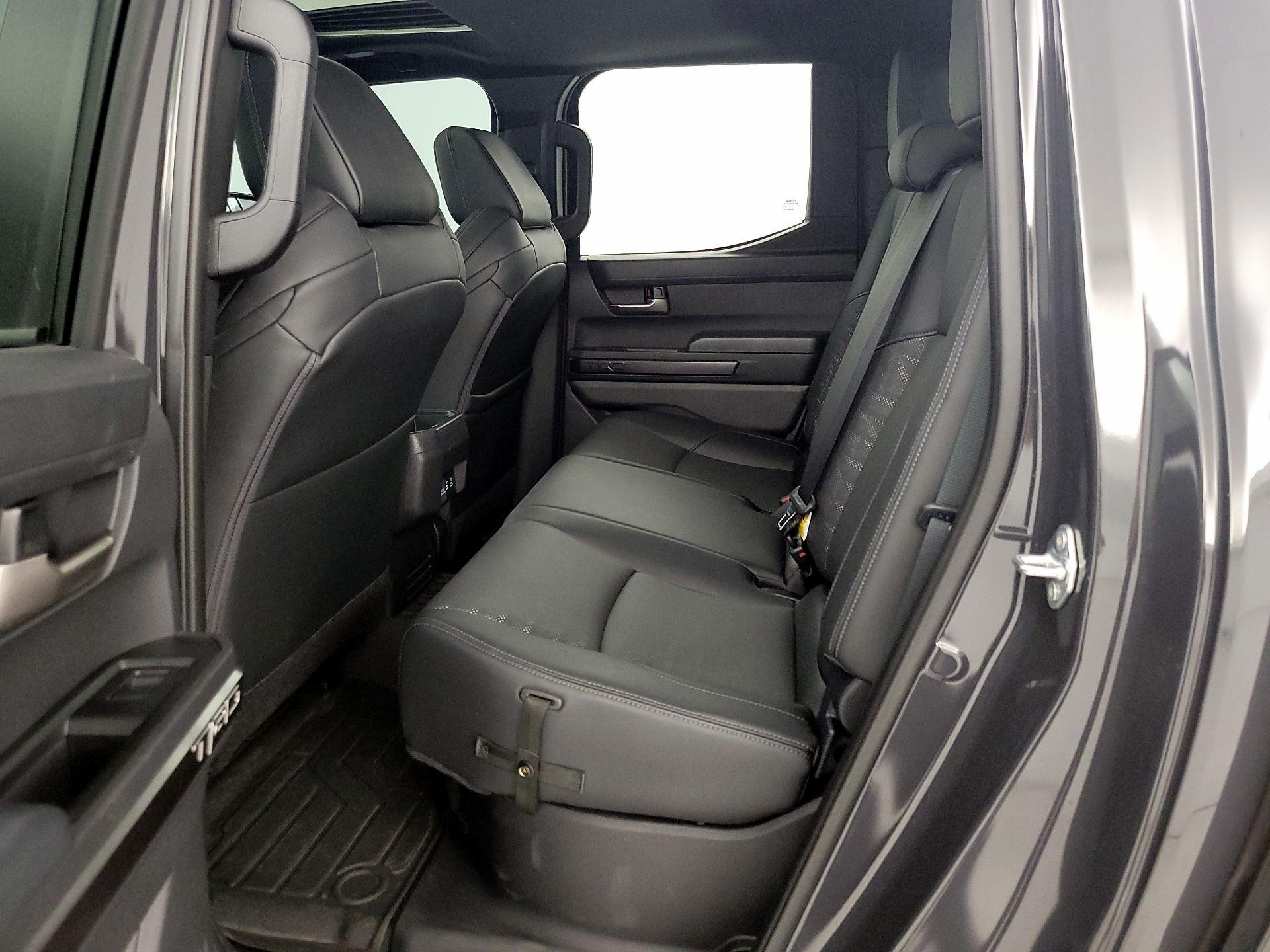 Thumbnail: 2024 Toyota Tacoma - 20