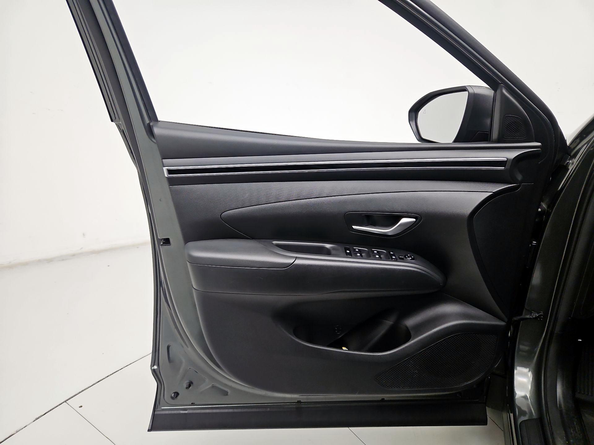 Thumbnail: 2024 Hyundai Tucson - 12