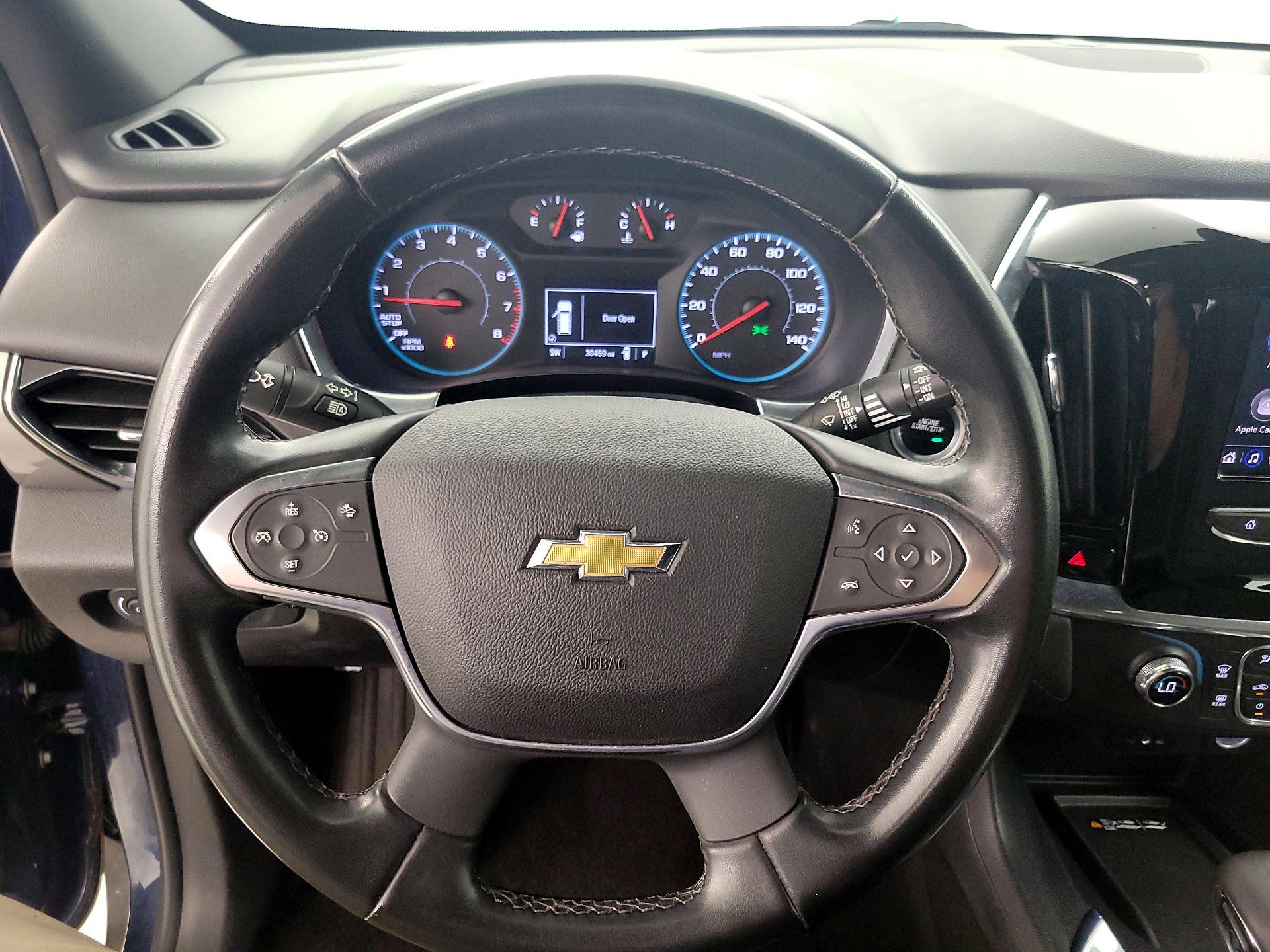 Thumbnail: 2023 Chevrolet Traverse - 10