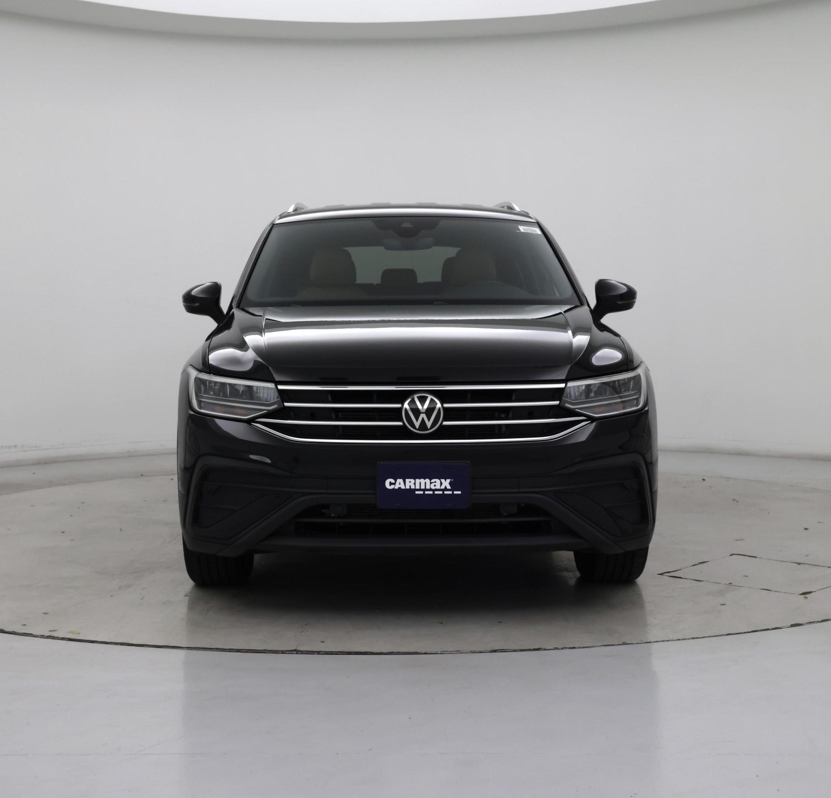 Thumbnail: 2022 Volkswagen Tiguan - 5