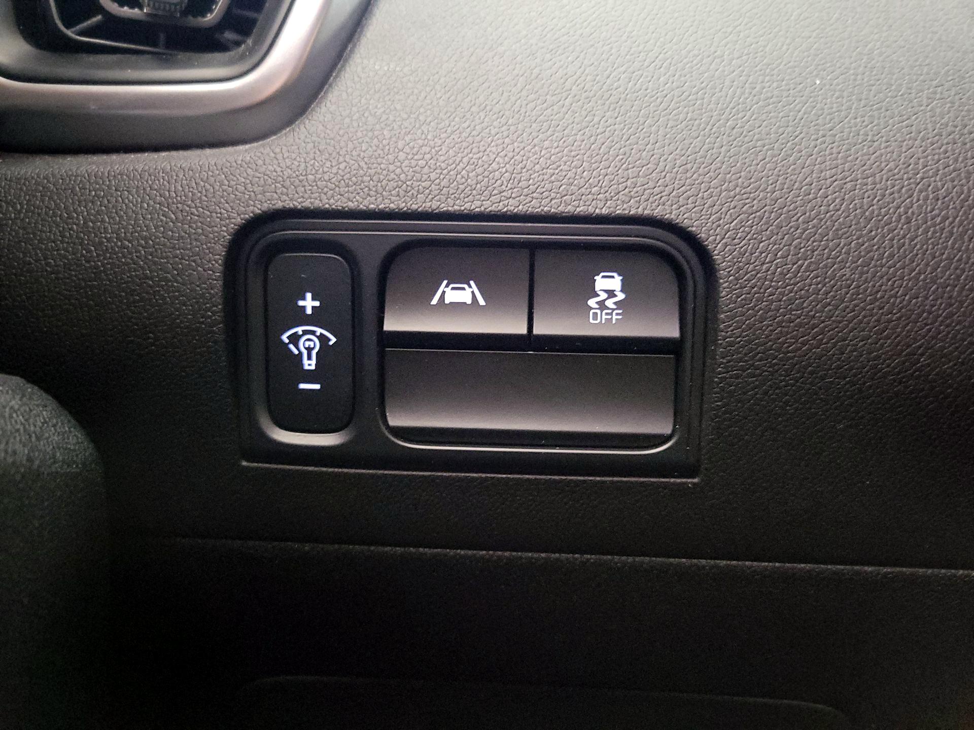 Thumbnail: 2022 Kia Sorento - 13