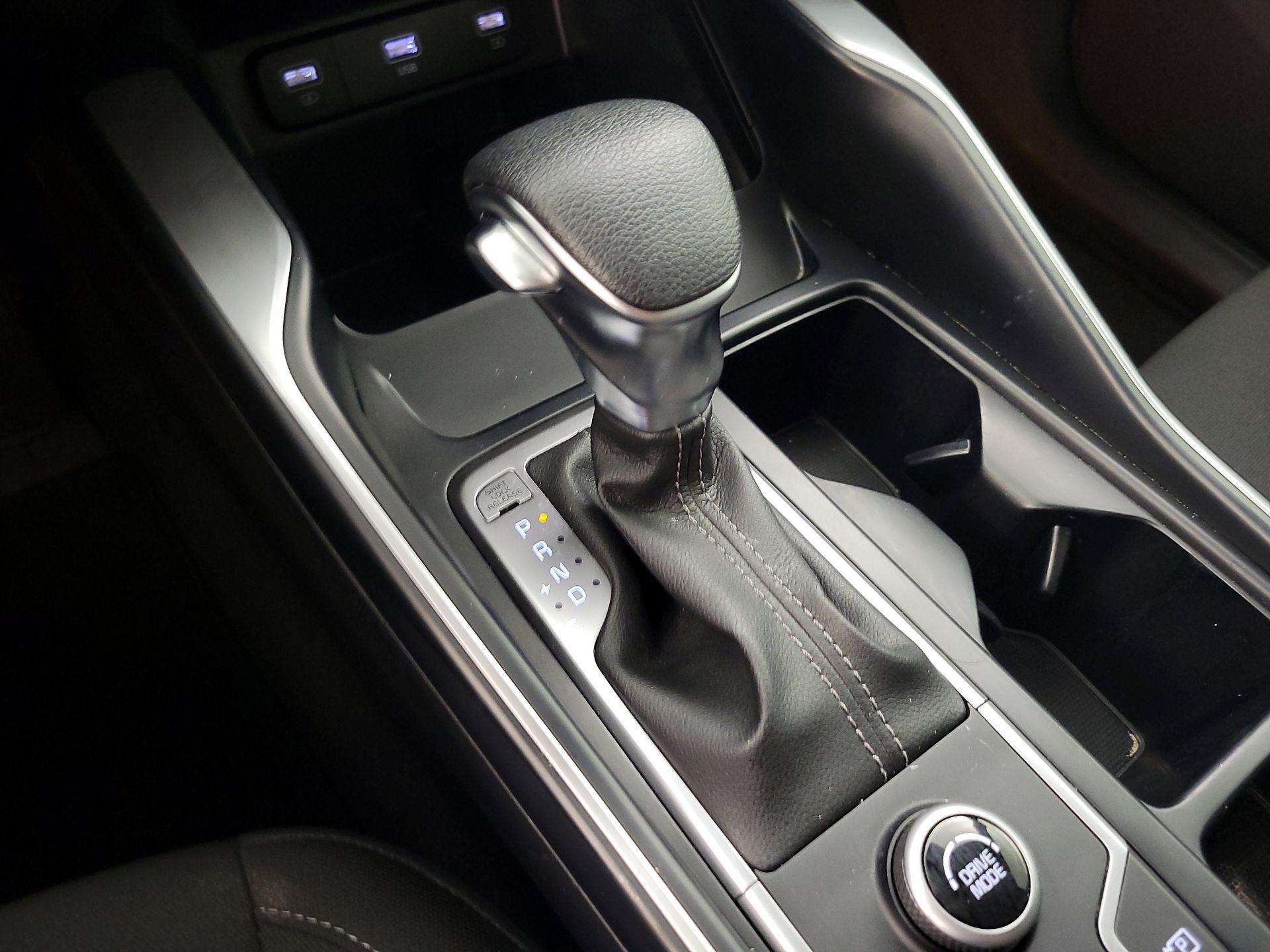 Thumbnail: 2022 Kia Sorento - 17