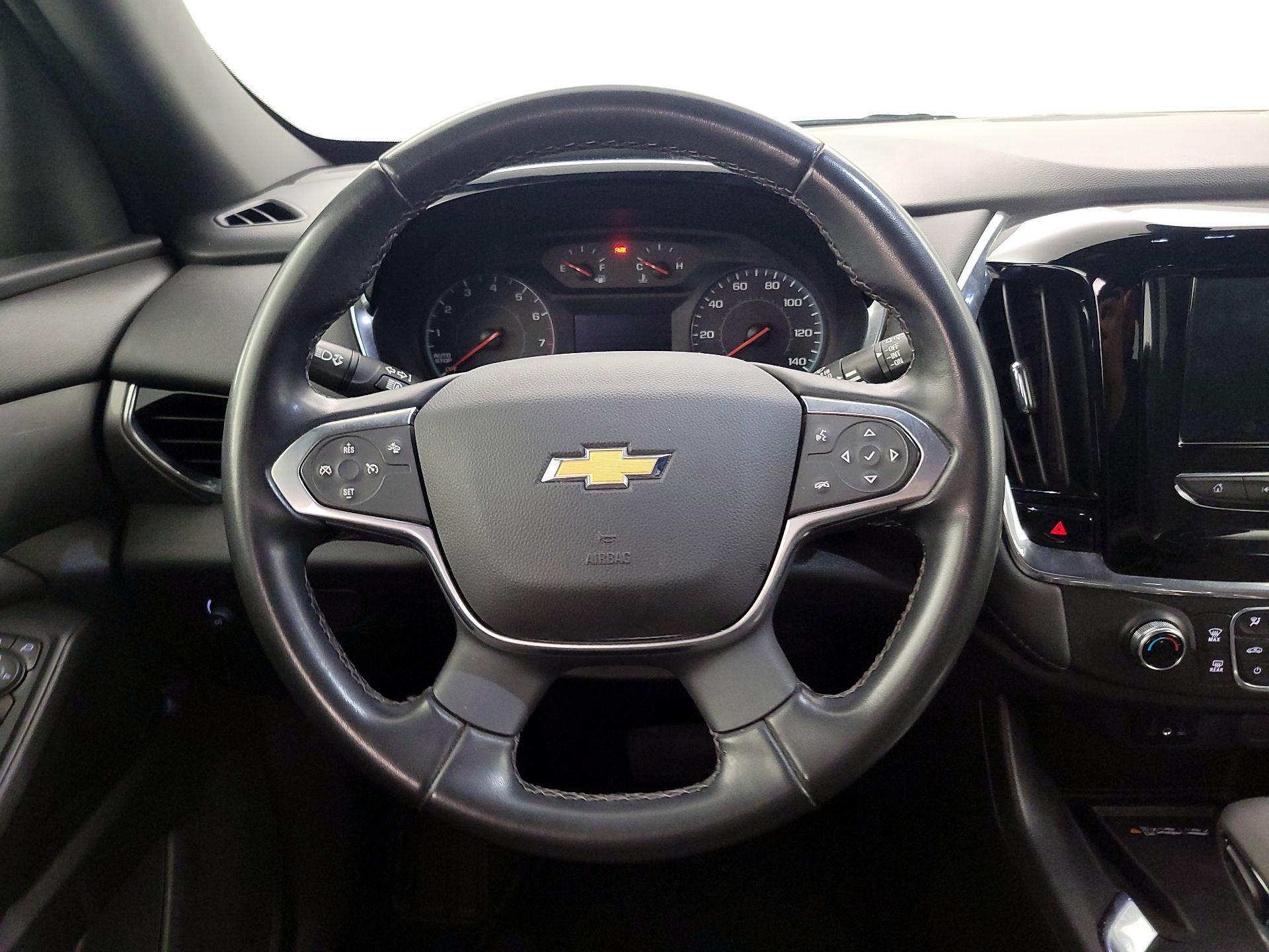 Thumbnail: 2023 Chevrolet Traverse - 10