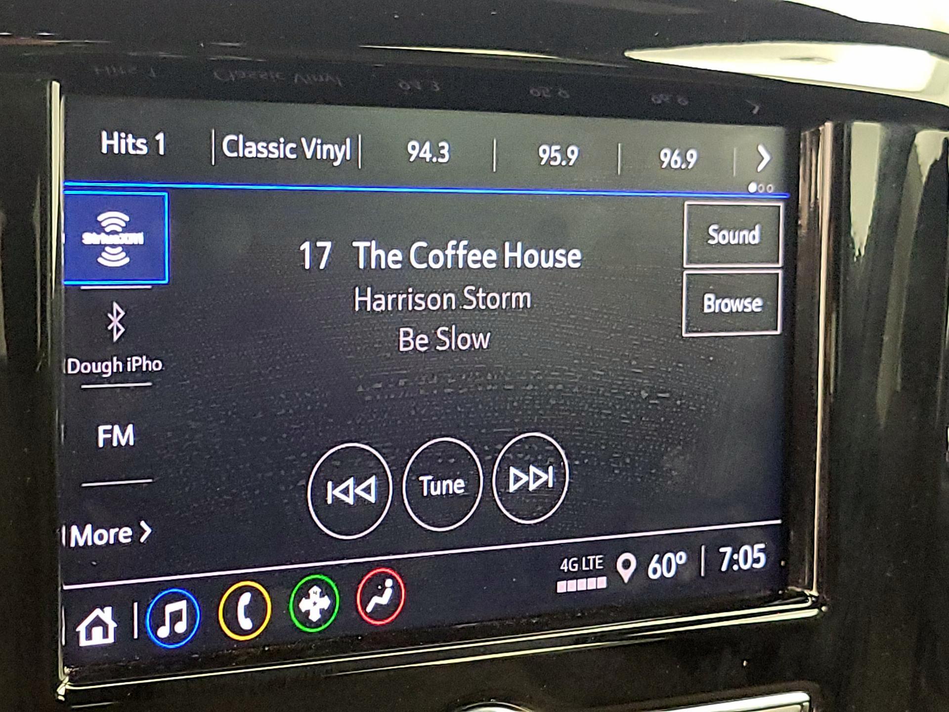 Thumbnail: 2023 Chevrolet Traverse - 15