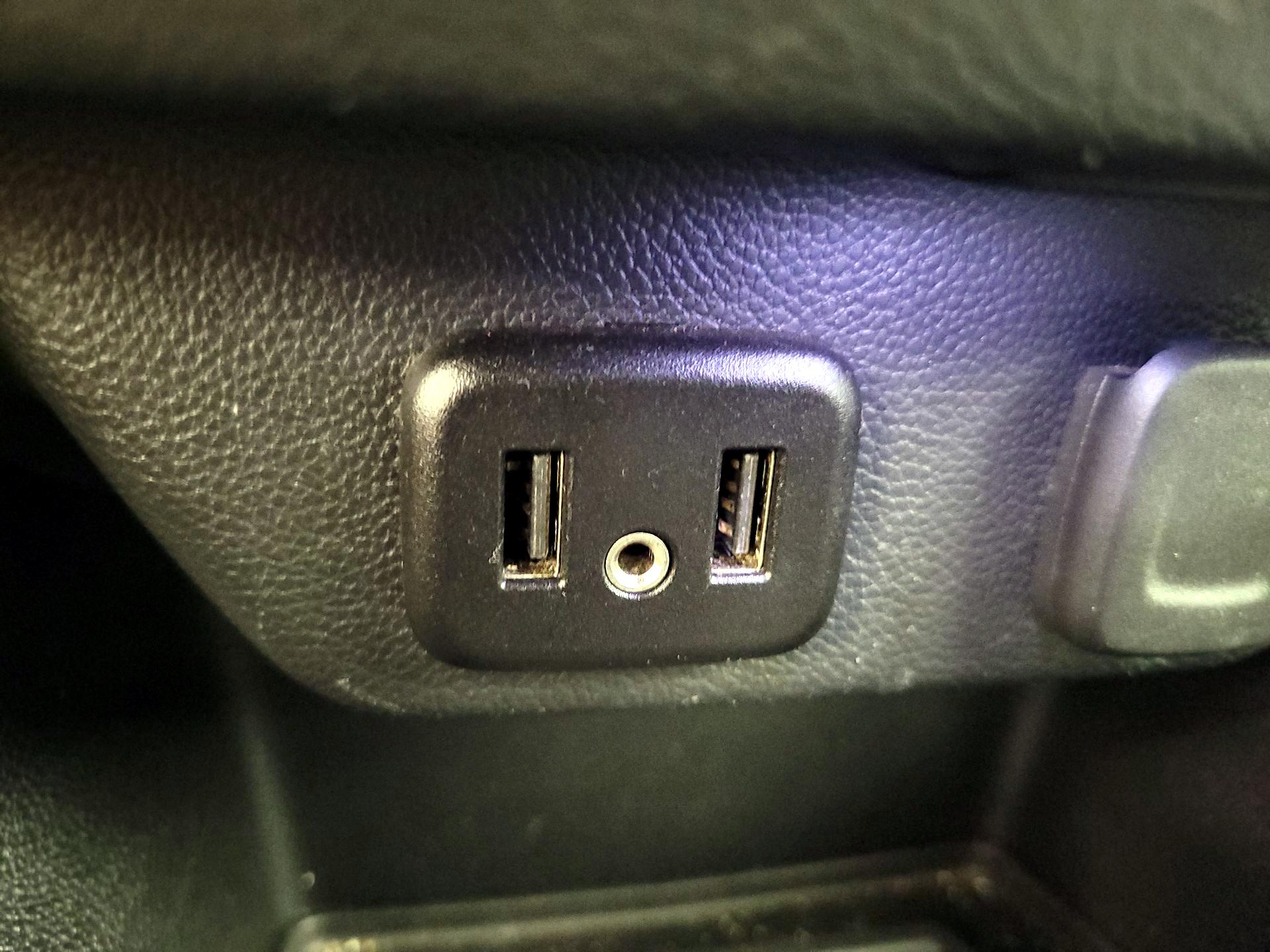 Thumbnail: 2023 Chevrolet Traverse - 18