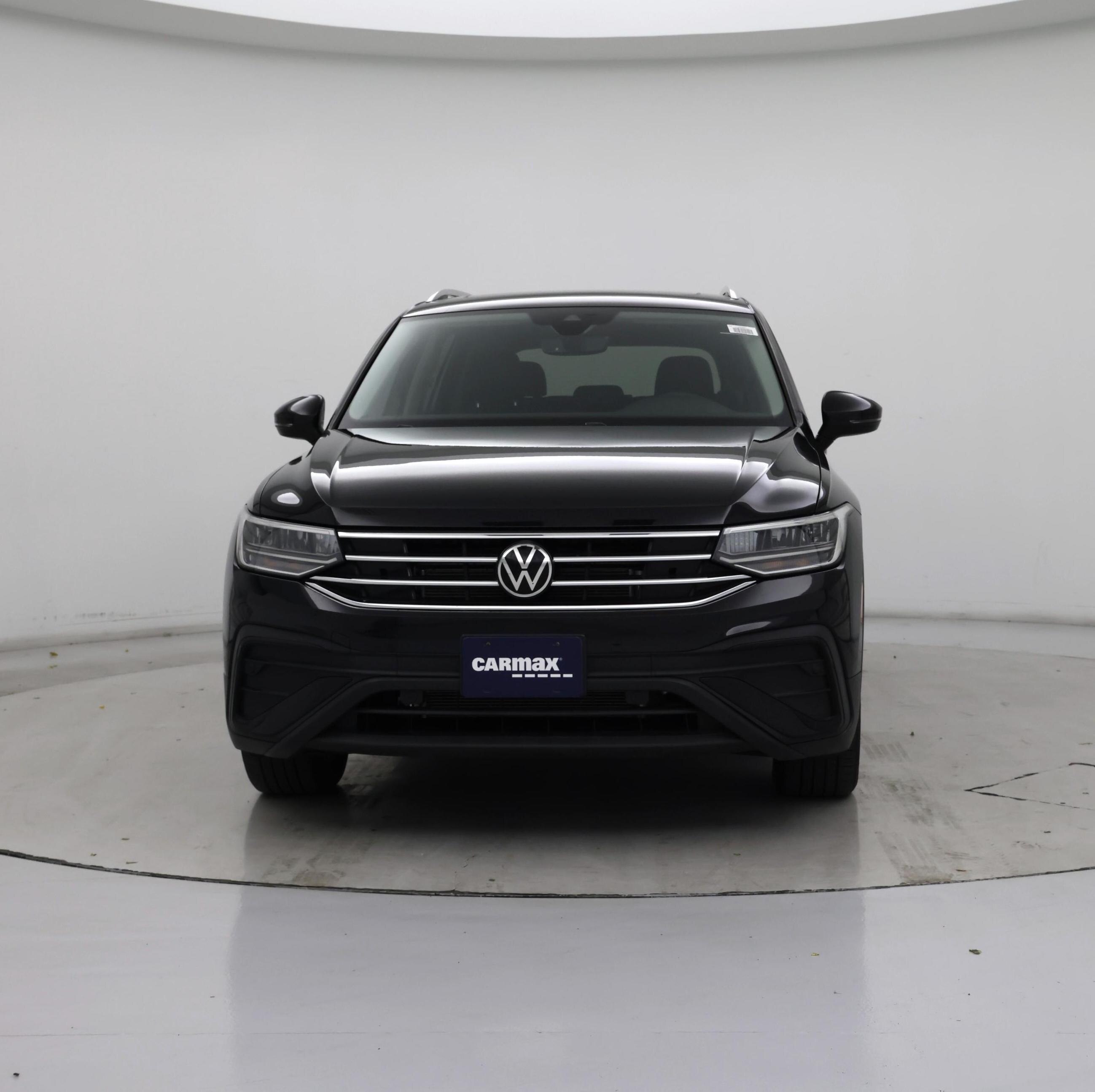Thumbnail: 2022 Volkswagen Tiguan - 5