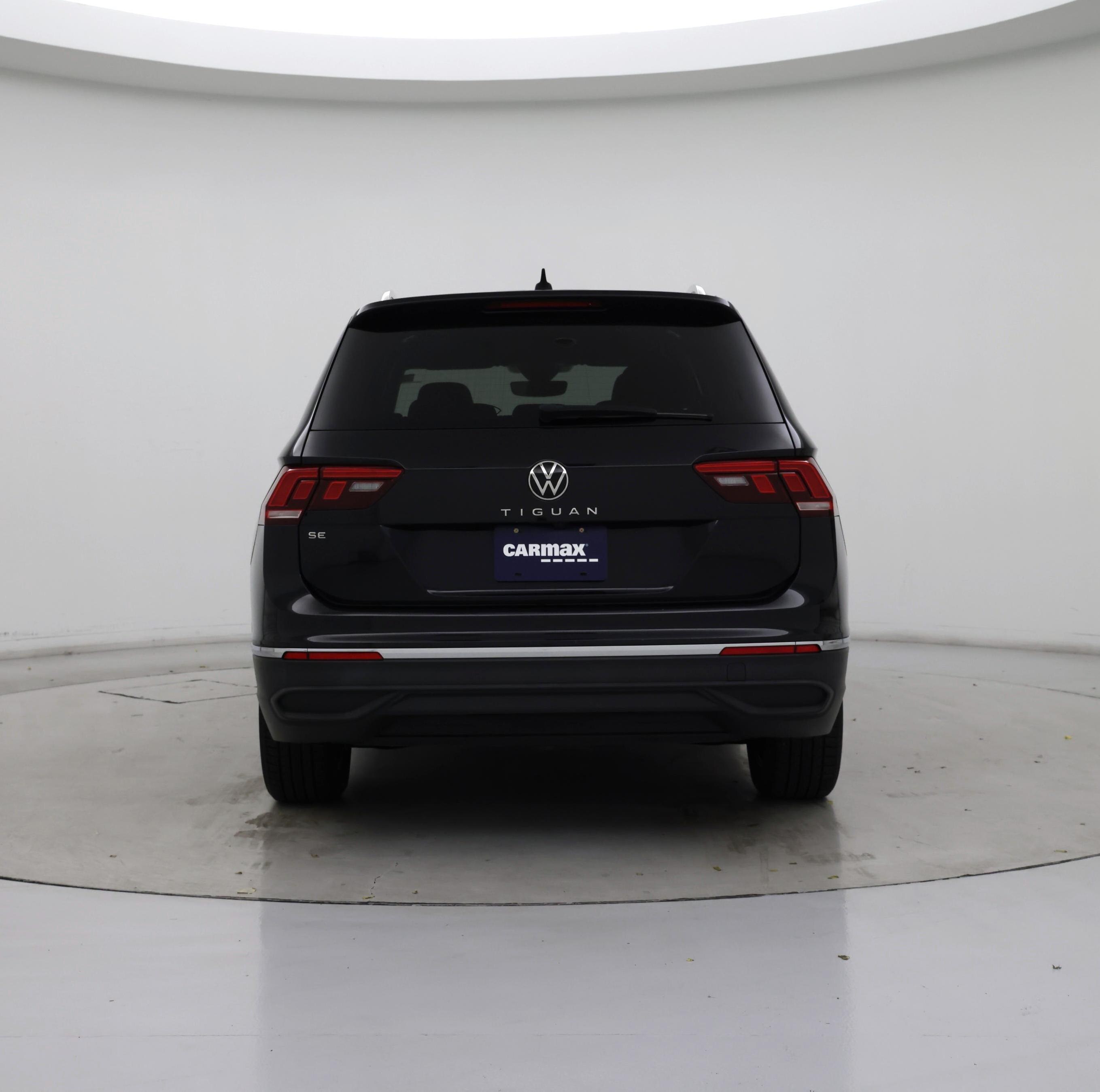 Thumbnail: 2022 Volkswagen Tiguan - 6