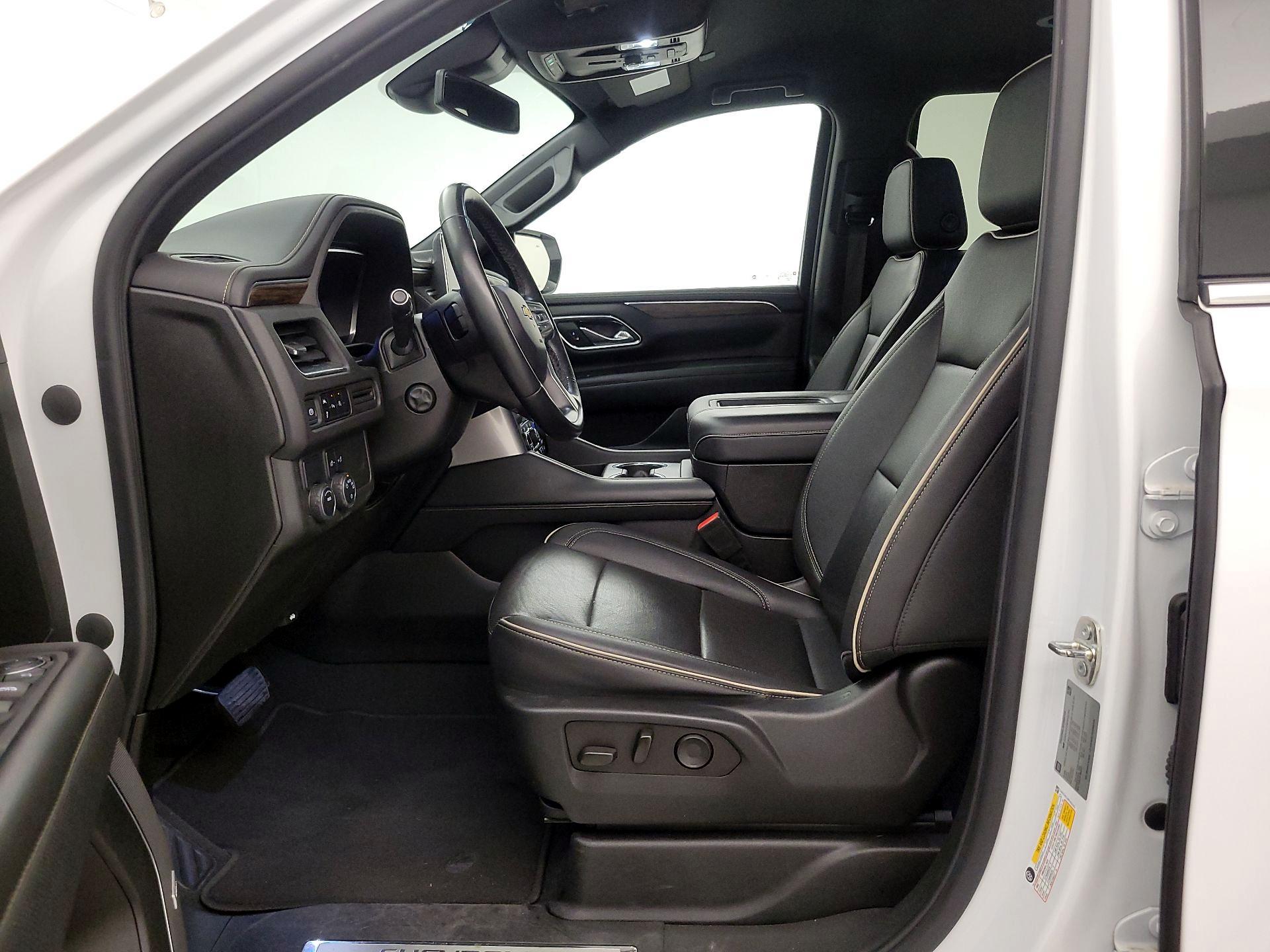 Thumbnail: 2023 Chevrolet Suburban - 11