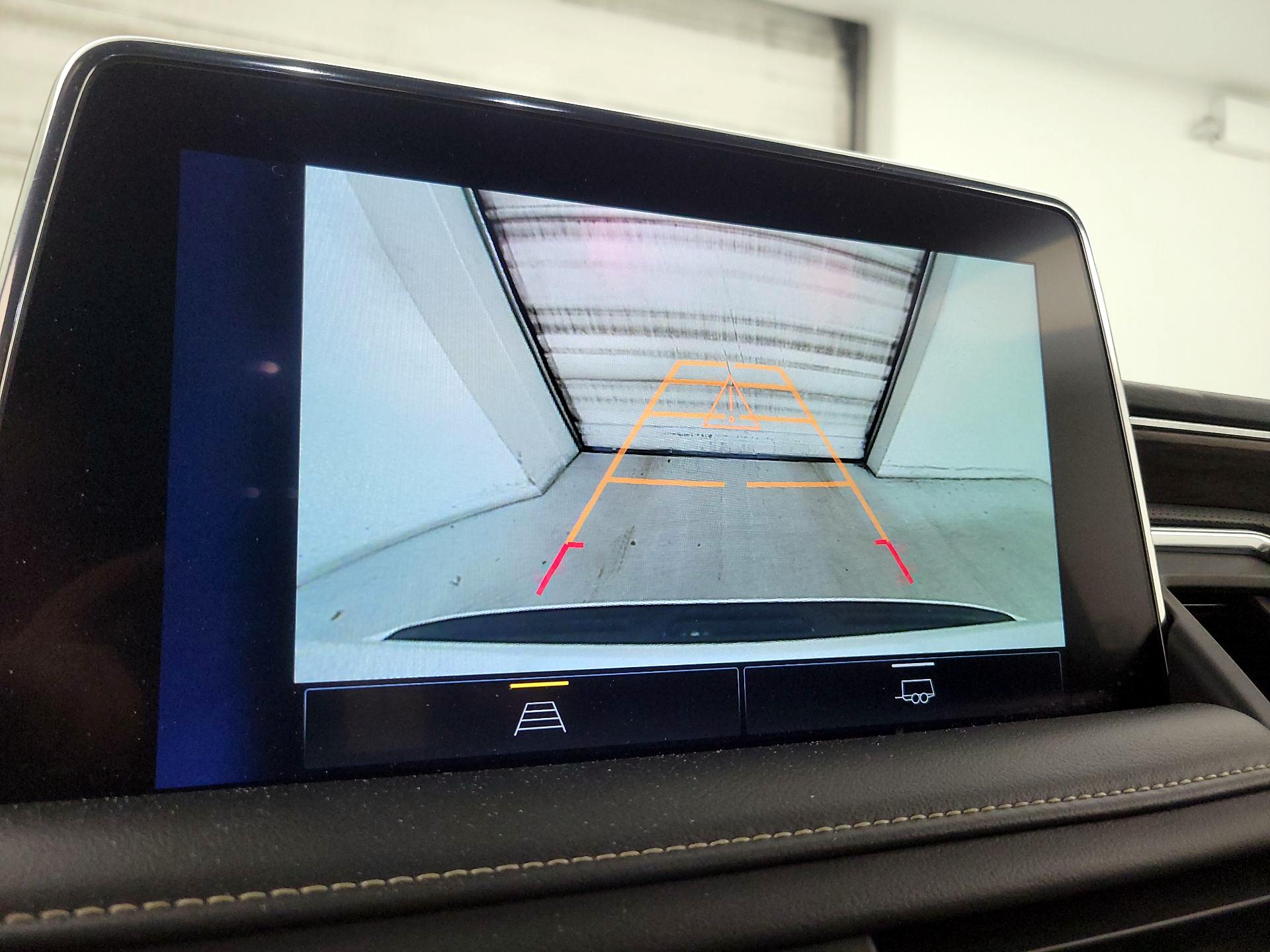 Thumbnail: 2023 Chevrolet Suburban - 14