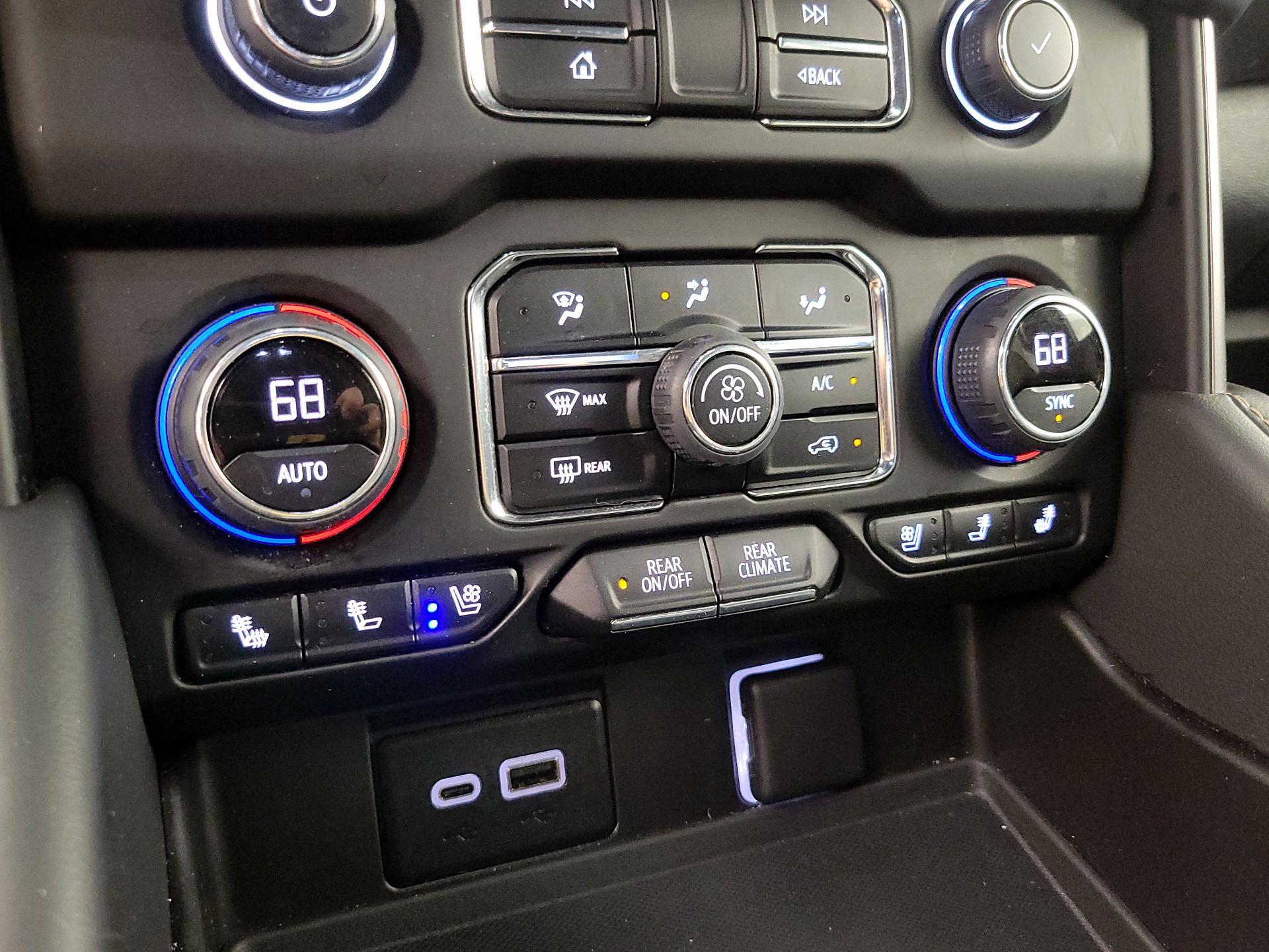 Thumbnail: 2023 Chevrolet Suburban - 16