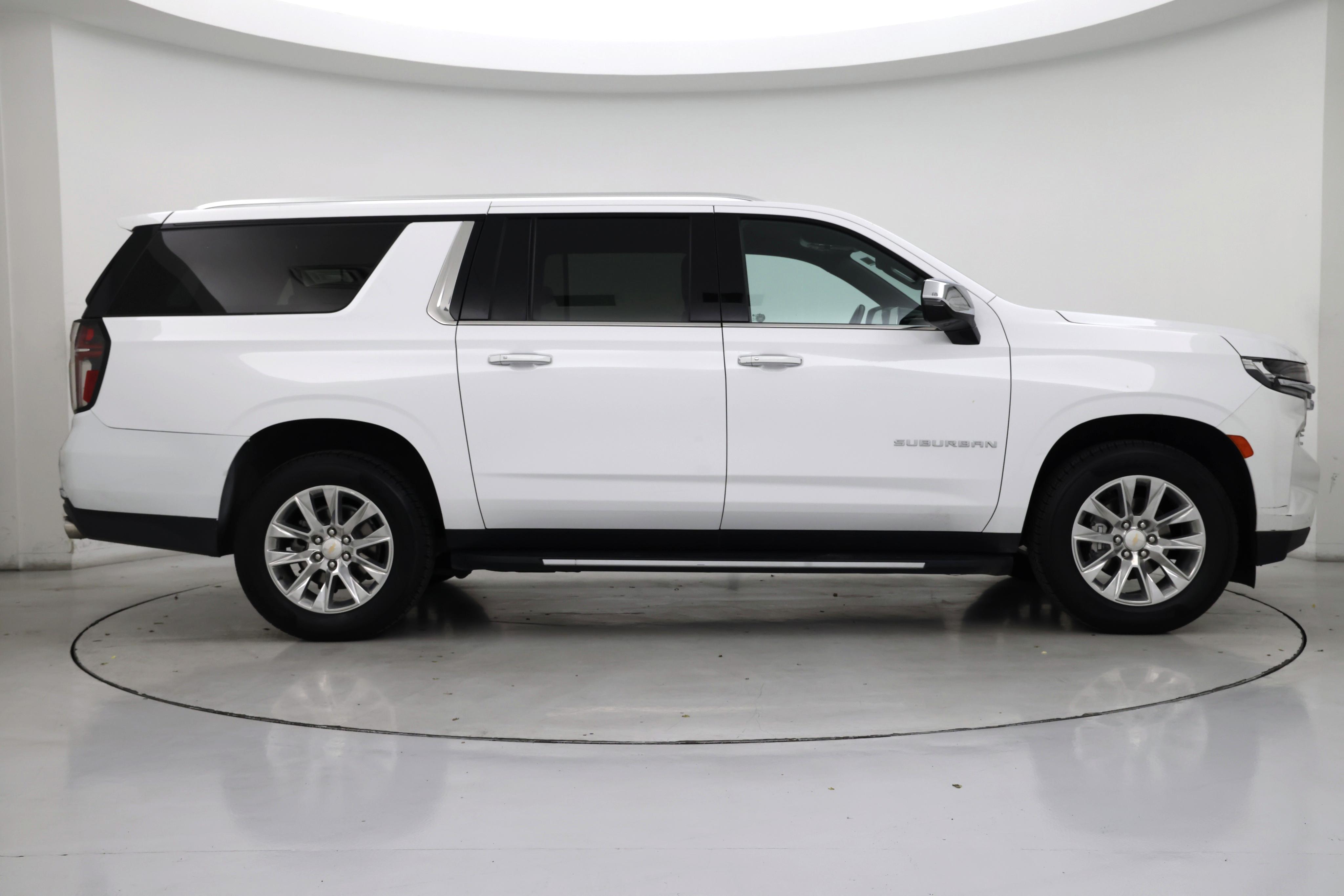 Thumbnail: 2023 Chevrolet Suburban - 7