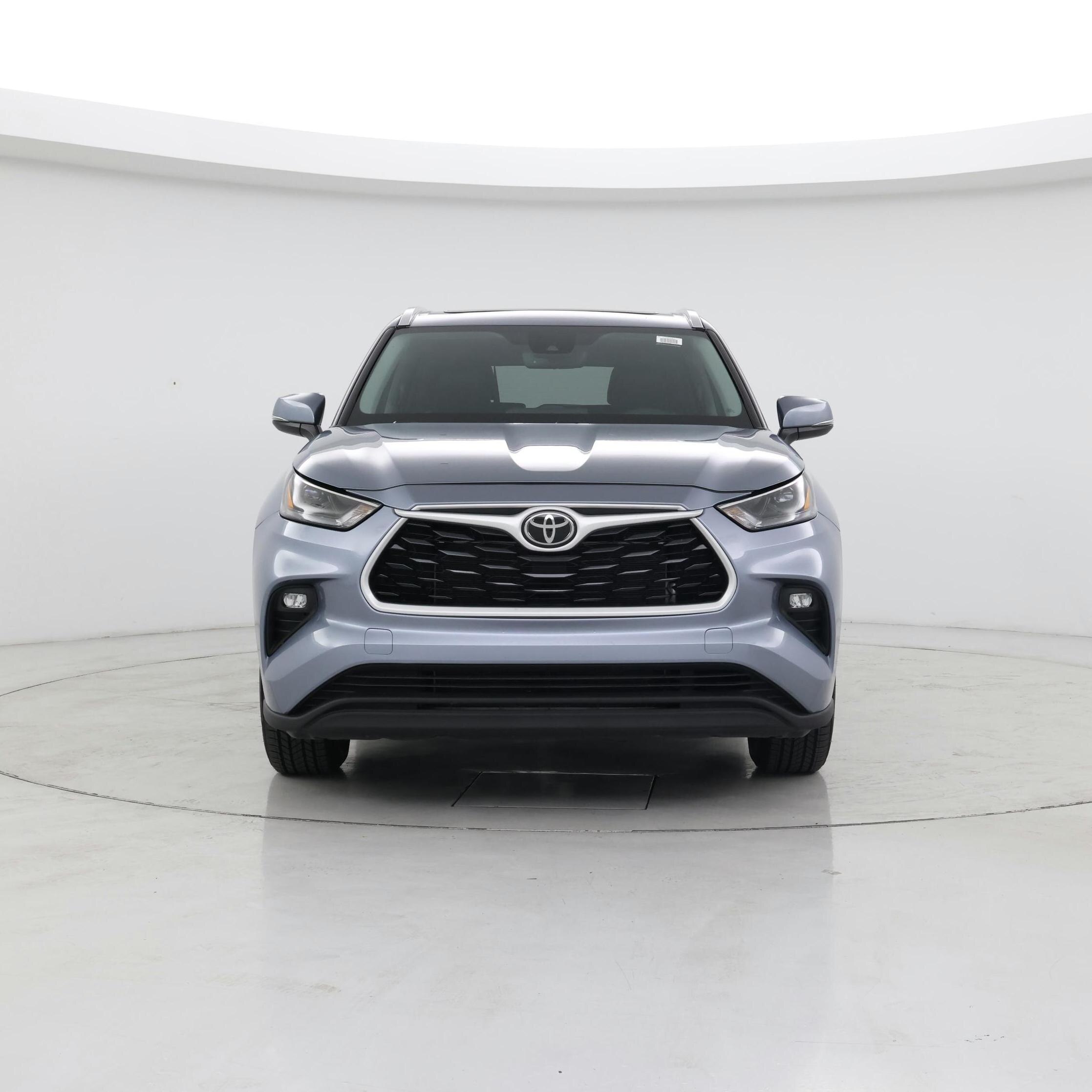 Thumbnail: 2022 Toyota Highlander - 5