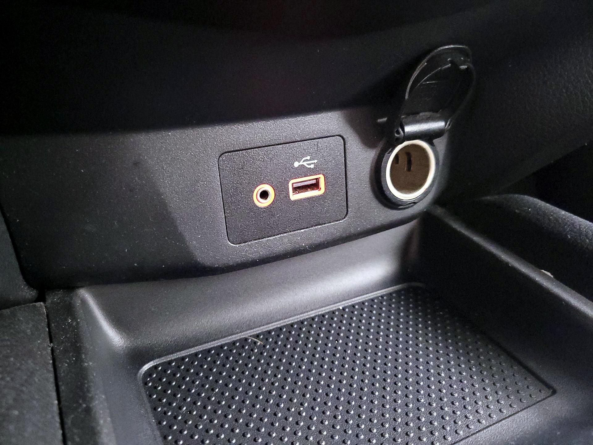 Thumbnail: 2020 Nissan Rogue - 18