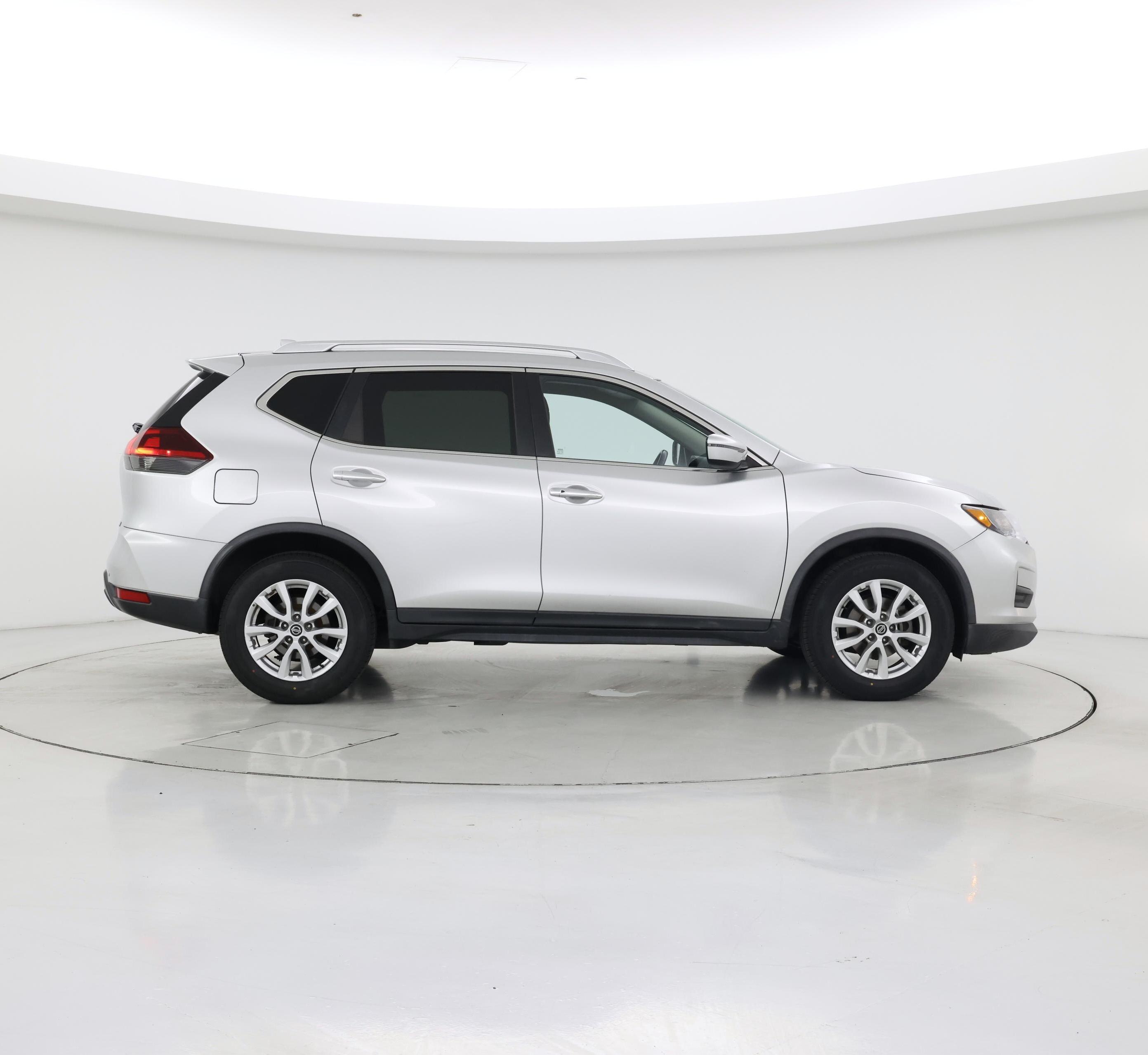 Thumbnail: 2020 Nissan Rogue - 7