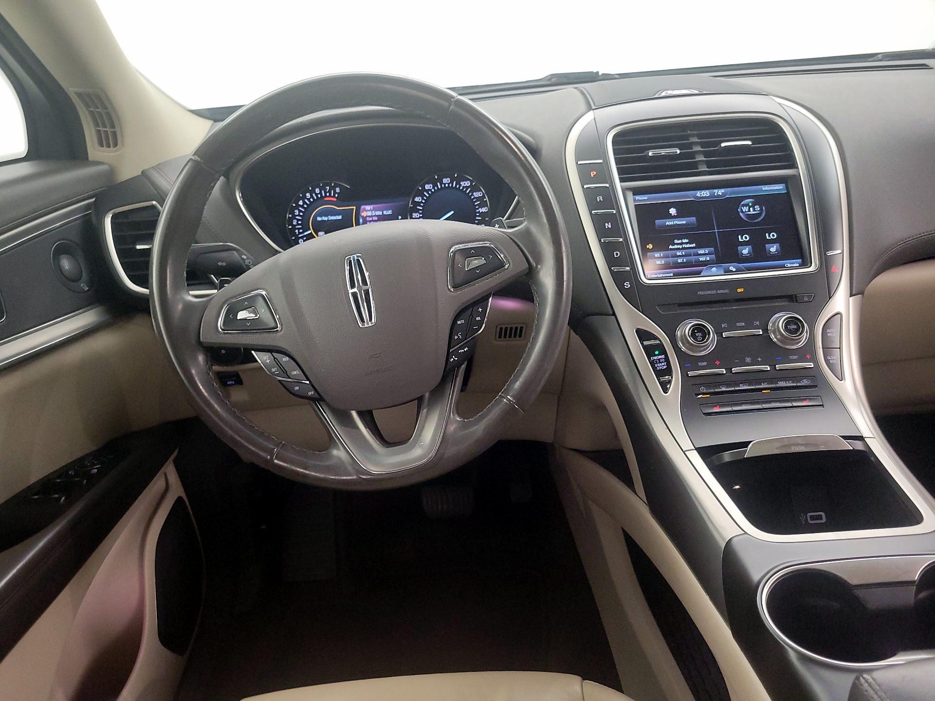 Thumbnail: 2016 Lincoln MKX - 10