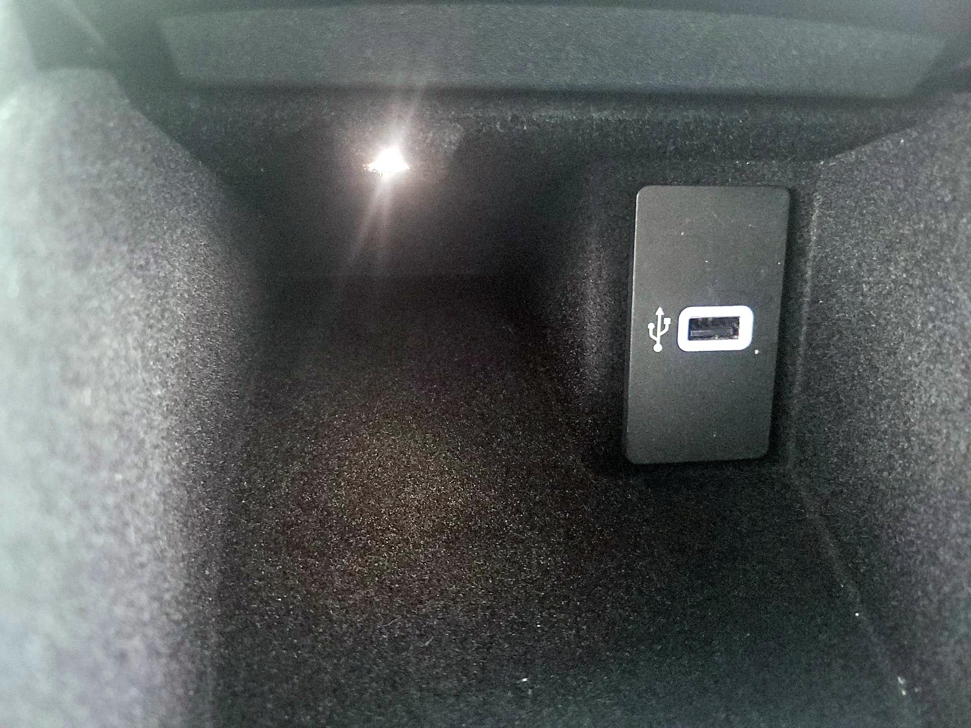 Thumbnail: 2016 Lincoln MKX - 18