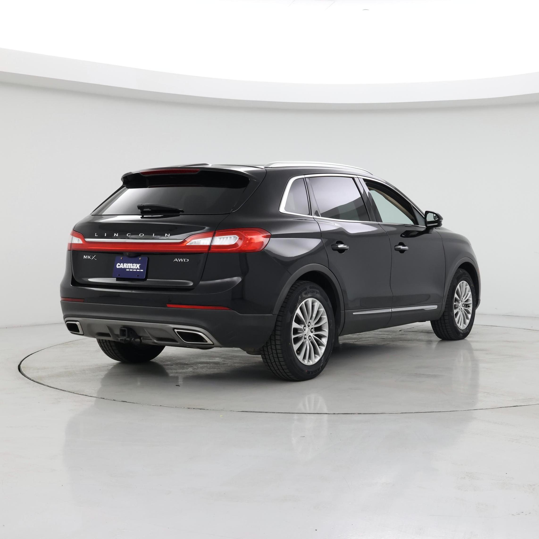 Thumbnail: 2016 Lincoln MKX - 8