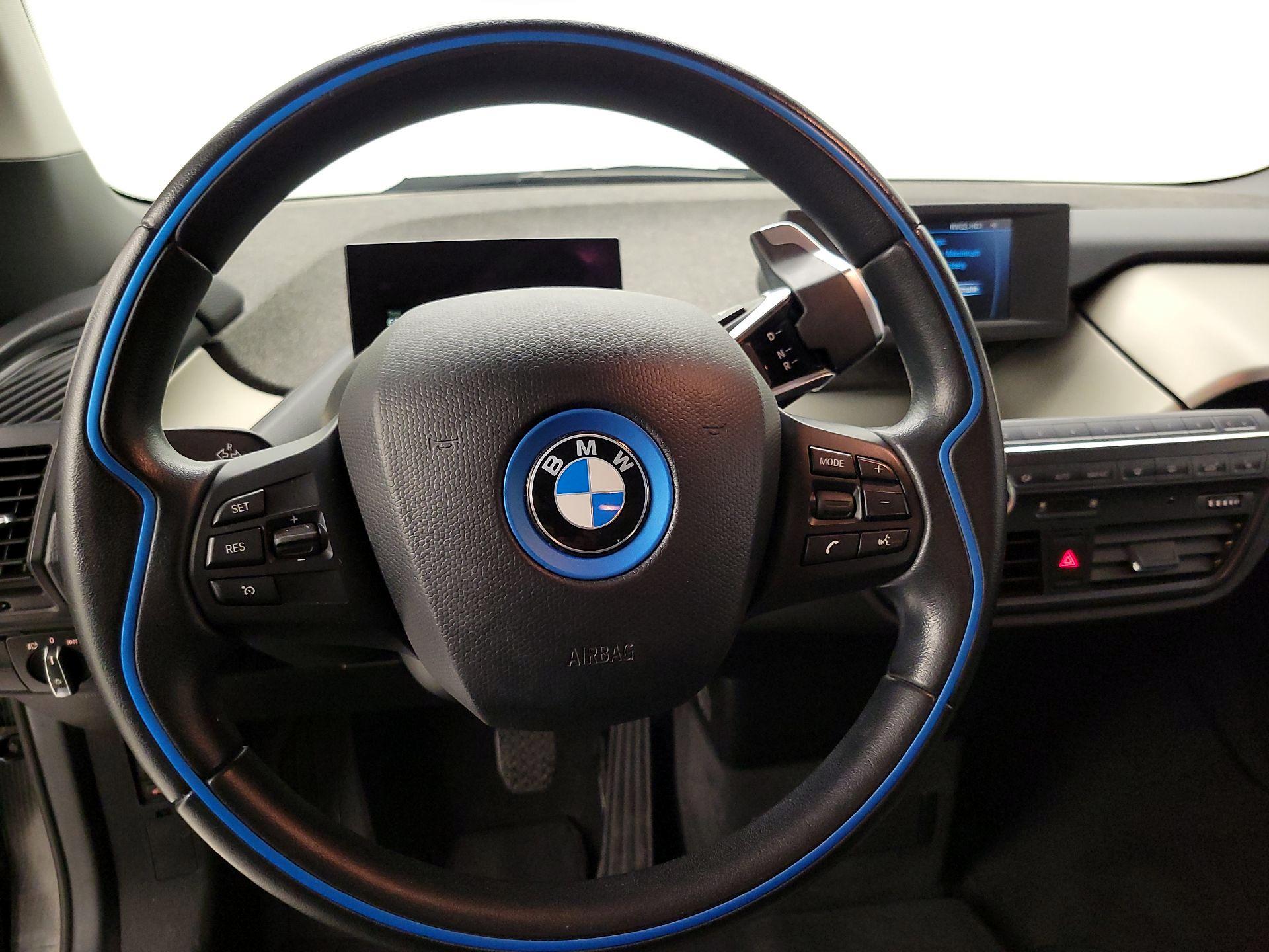 Thumbnail: 2018 BMW i3 - 10