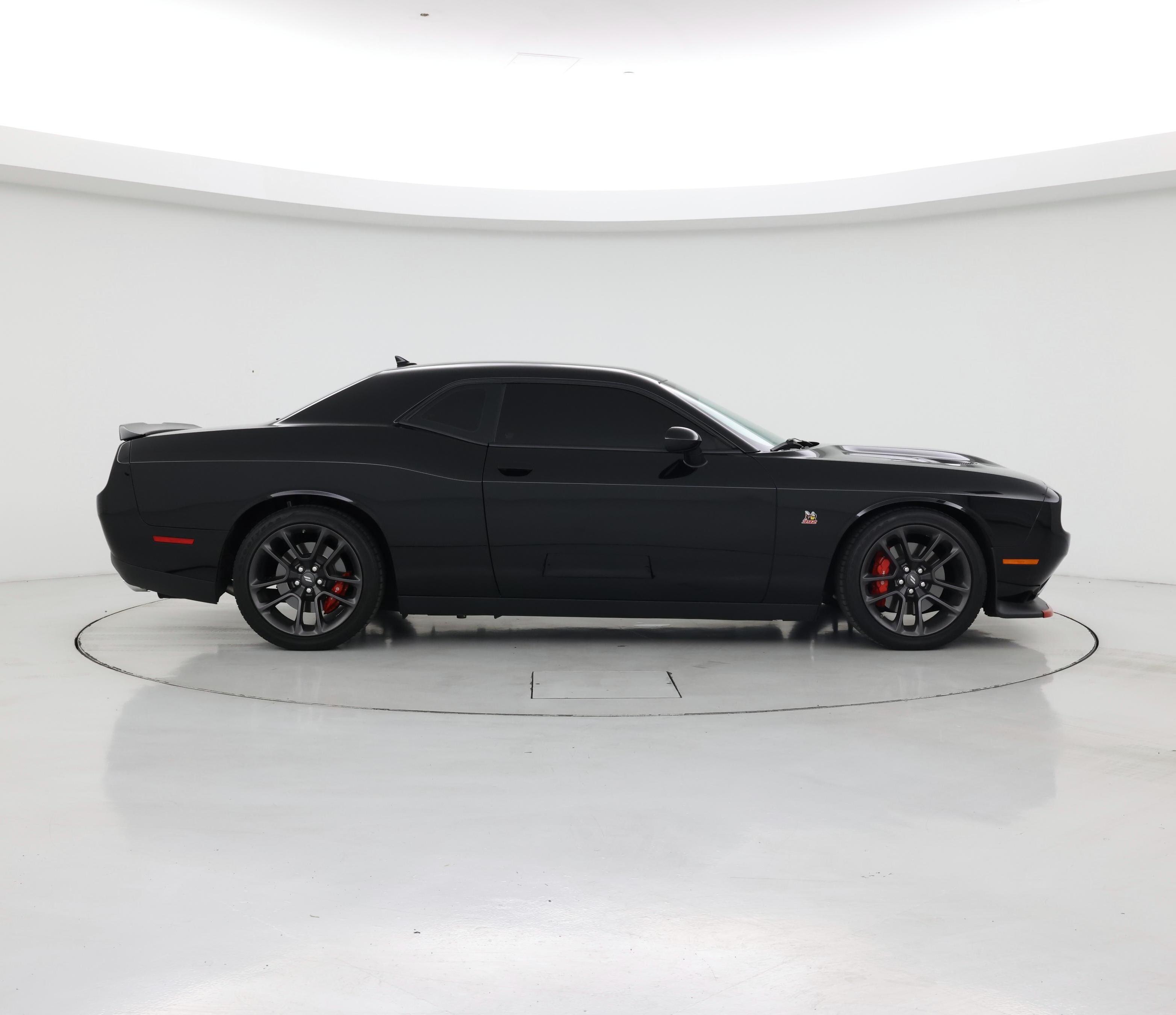 Thumbnail: 2021 Dodge Challenger - 7