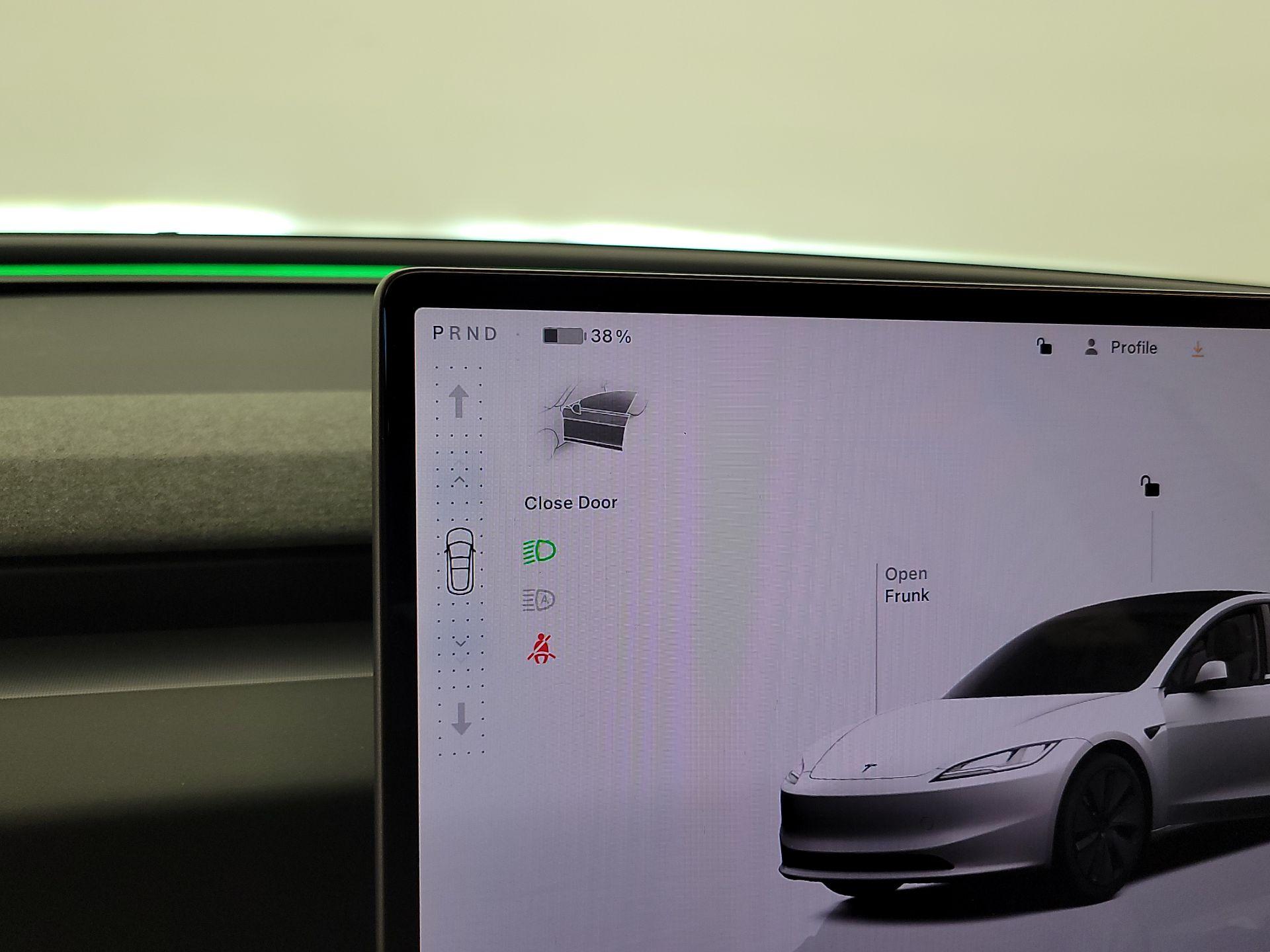 Thumbnail: 2025 Tesla Model 3 - 17