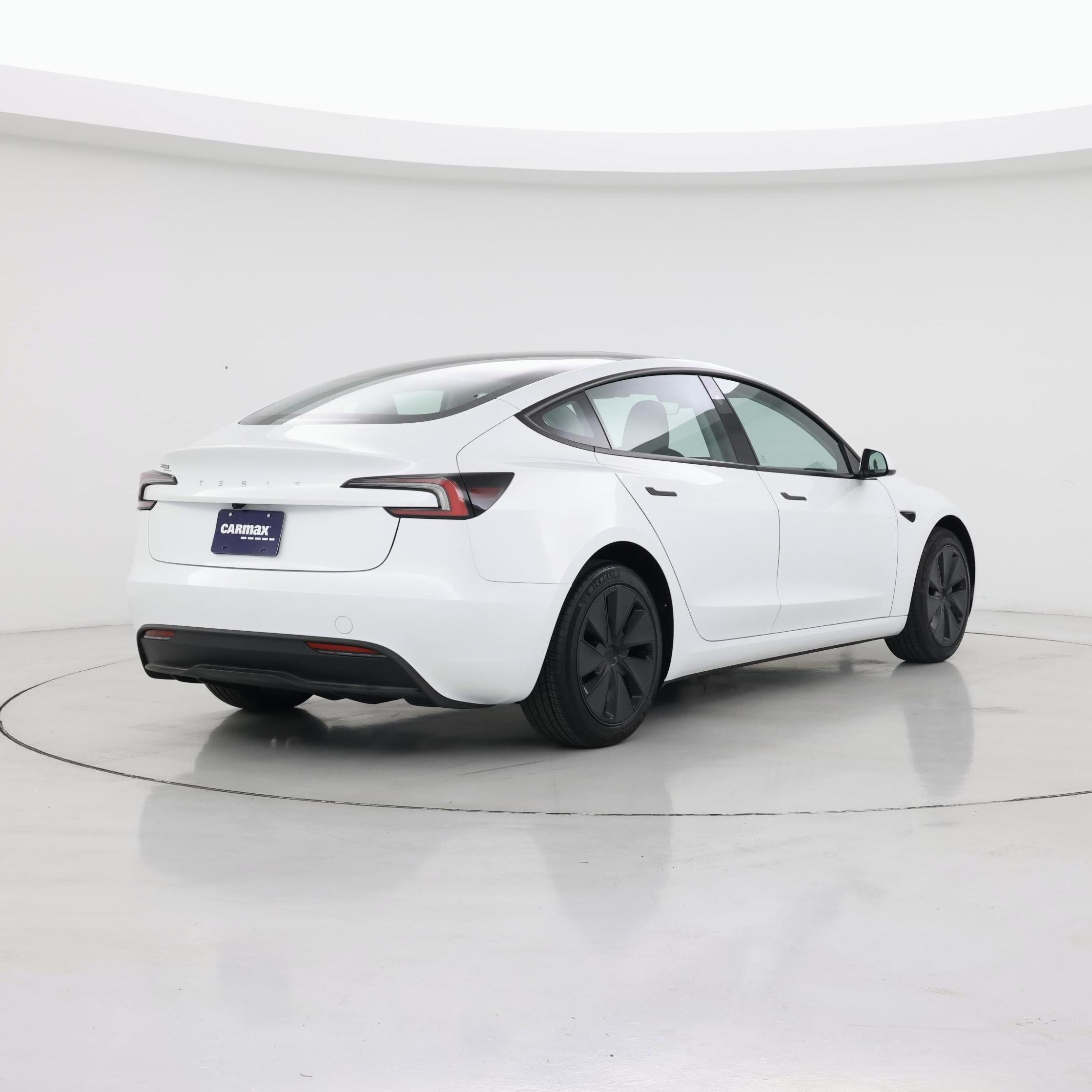 Thumbnail: 2025 Tesla Model 3 - 8