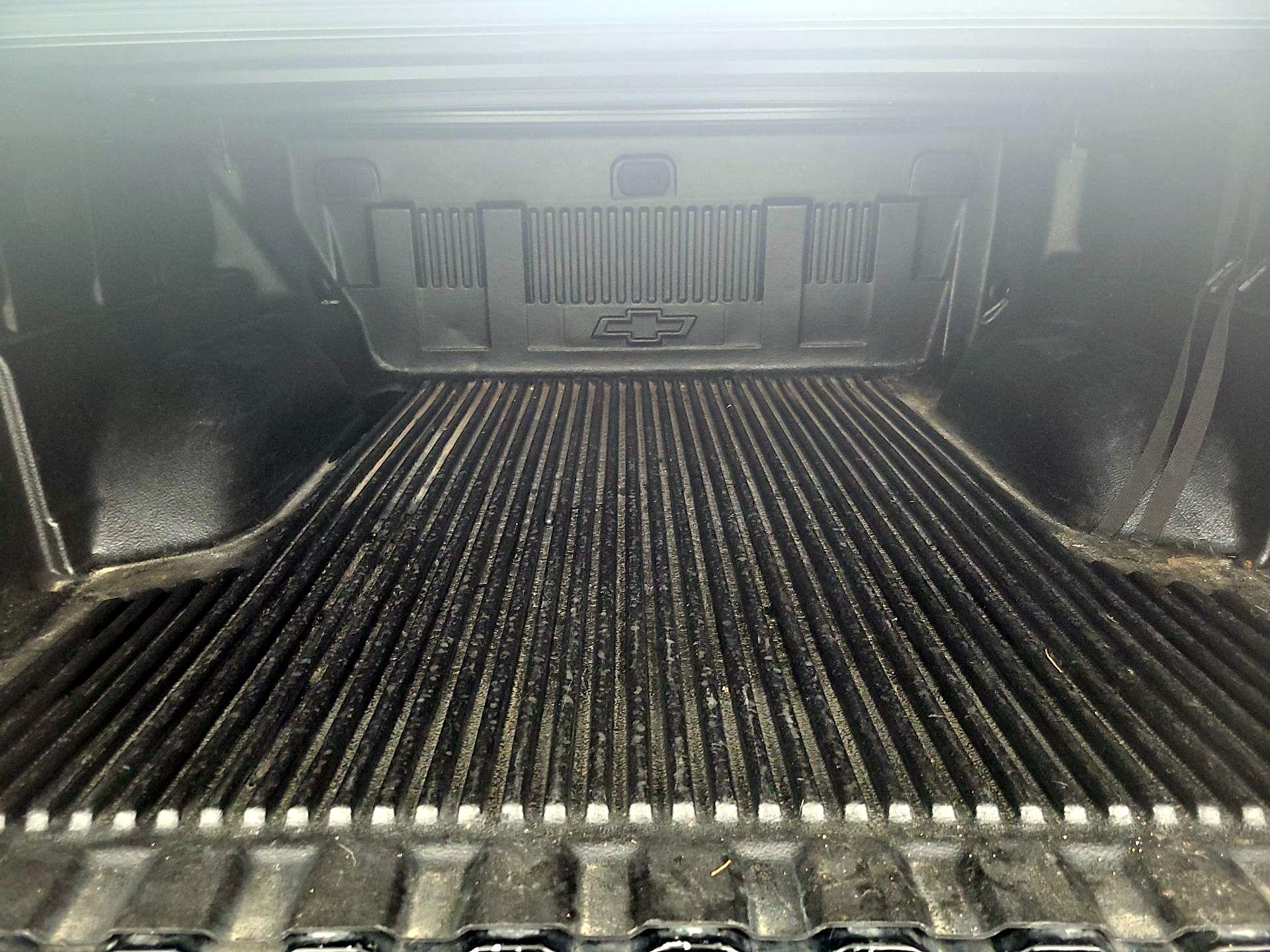 Thumbnail: 2018 Chevrolet Colorado - 20