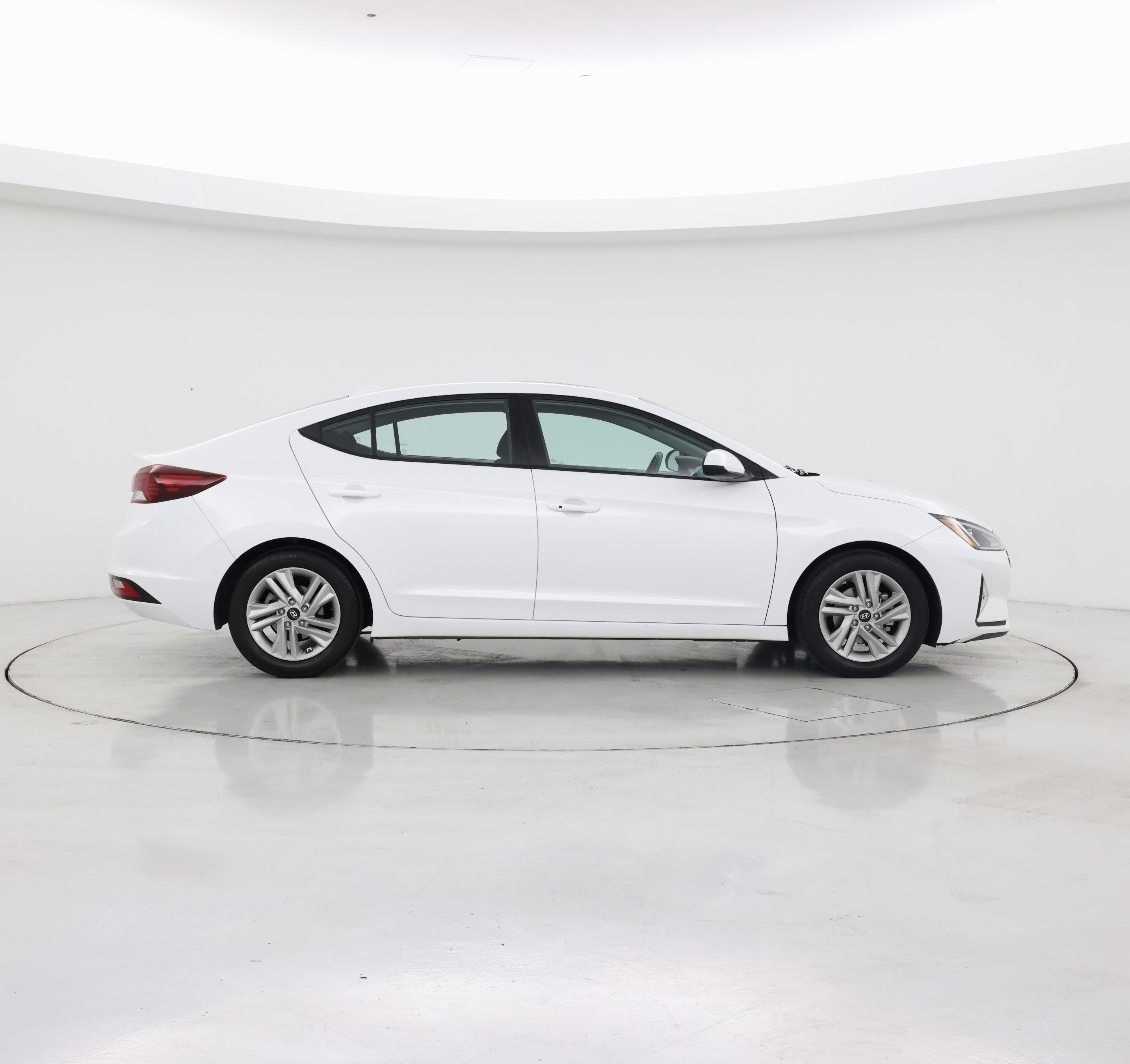 Thumbnail: 2020 Hyundai Elantra - 7