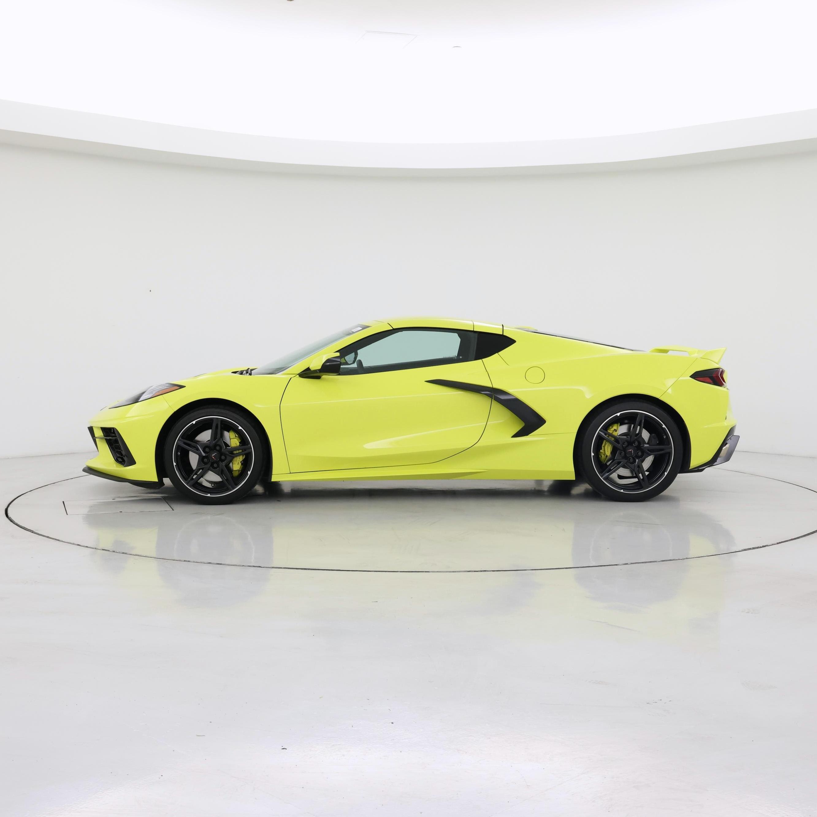 Thumbnail: 2020 Chevrolet Corvette - 3